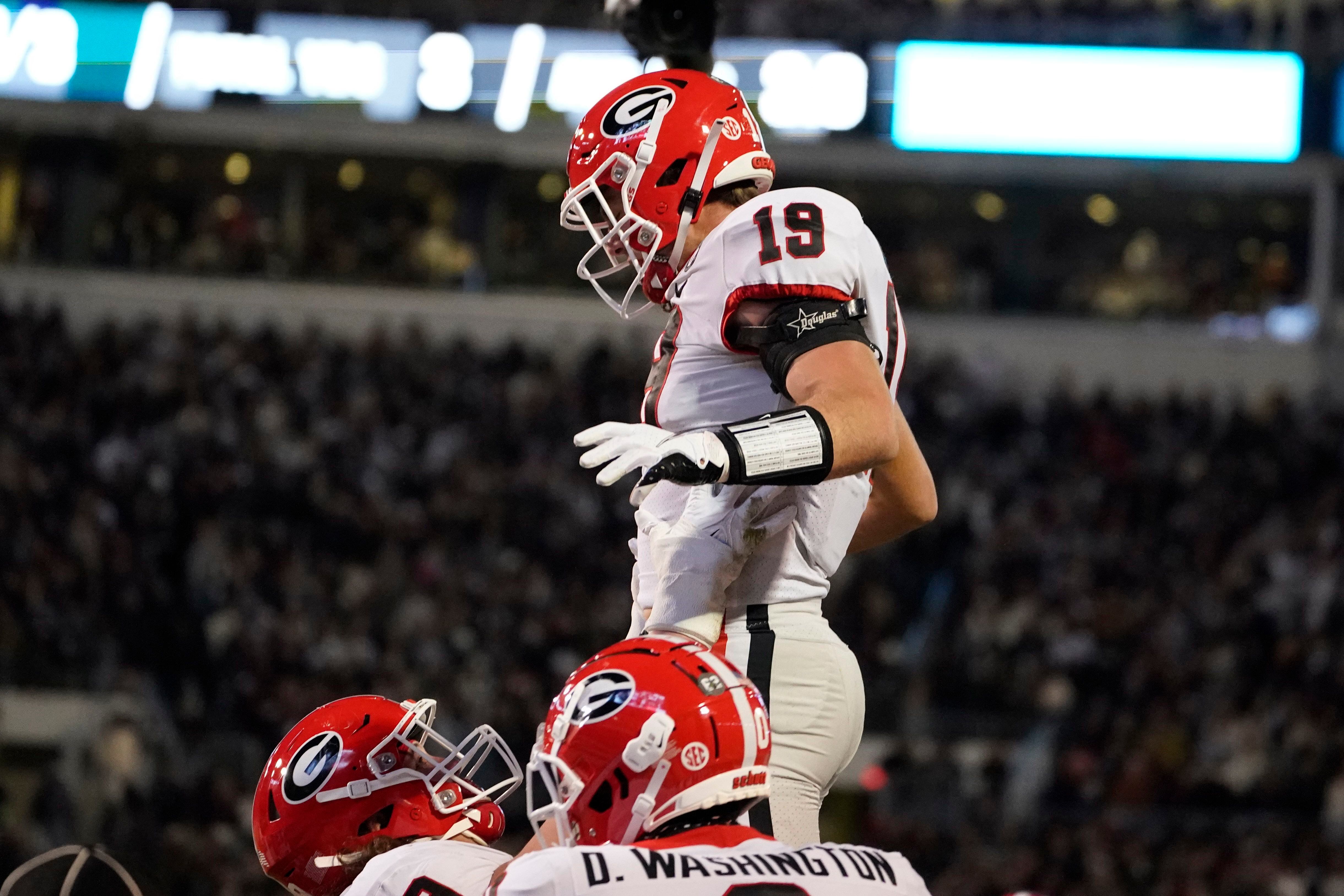 New Brock Bowers' Impressive Freshman Season For Georgia Bulldogs