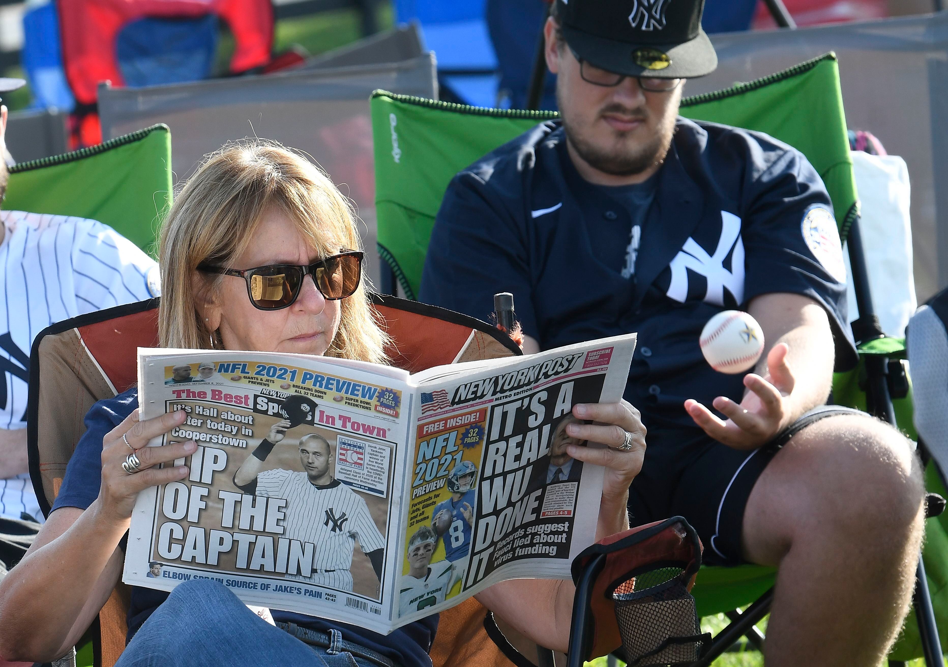 Hall of Fame Delays Jeter's Induction, but Now Will Allow Fans