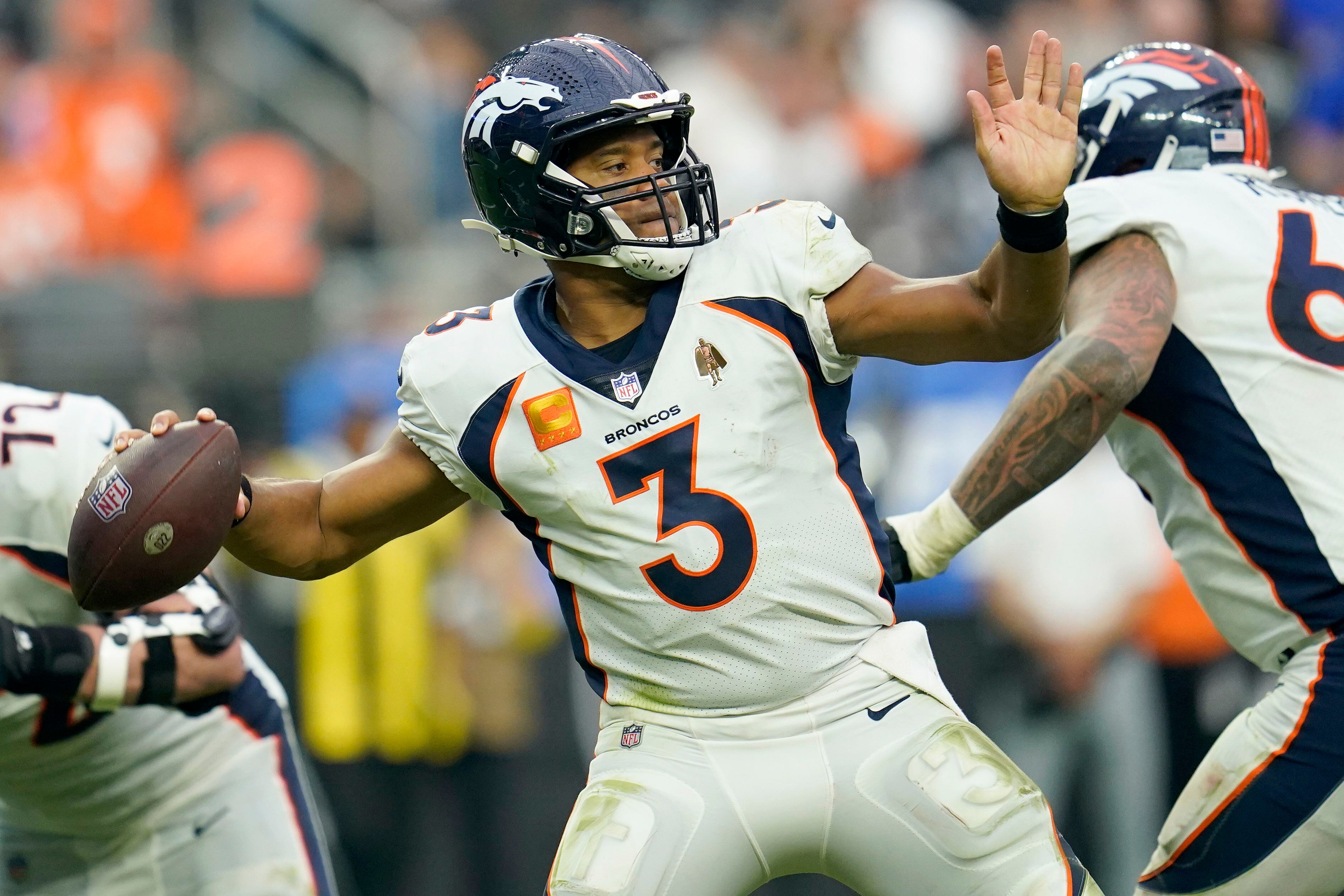 Pro Picks Leans Toward Broncos to Kick off Week 5