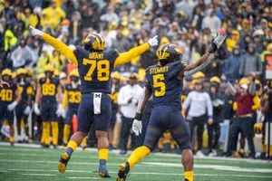 Michigan trounces Michigan State in shutout win, keeps Paul Bunyan Trophy