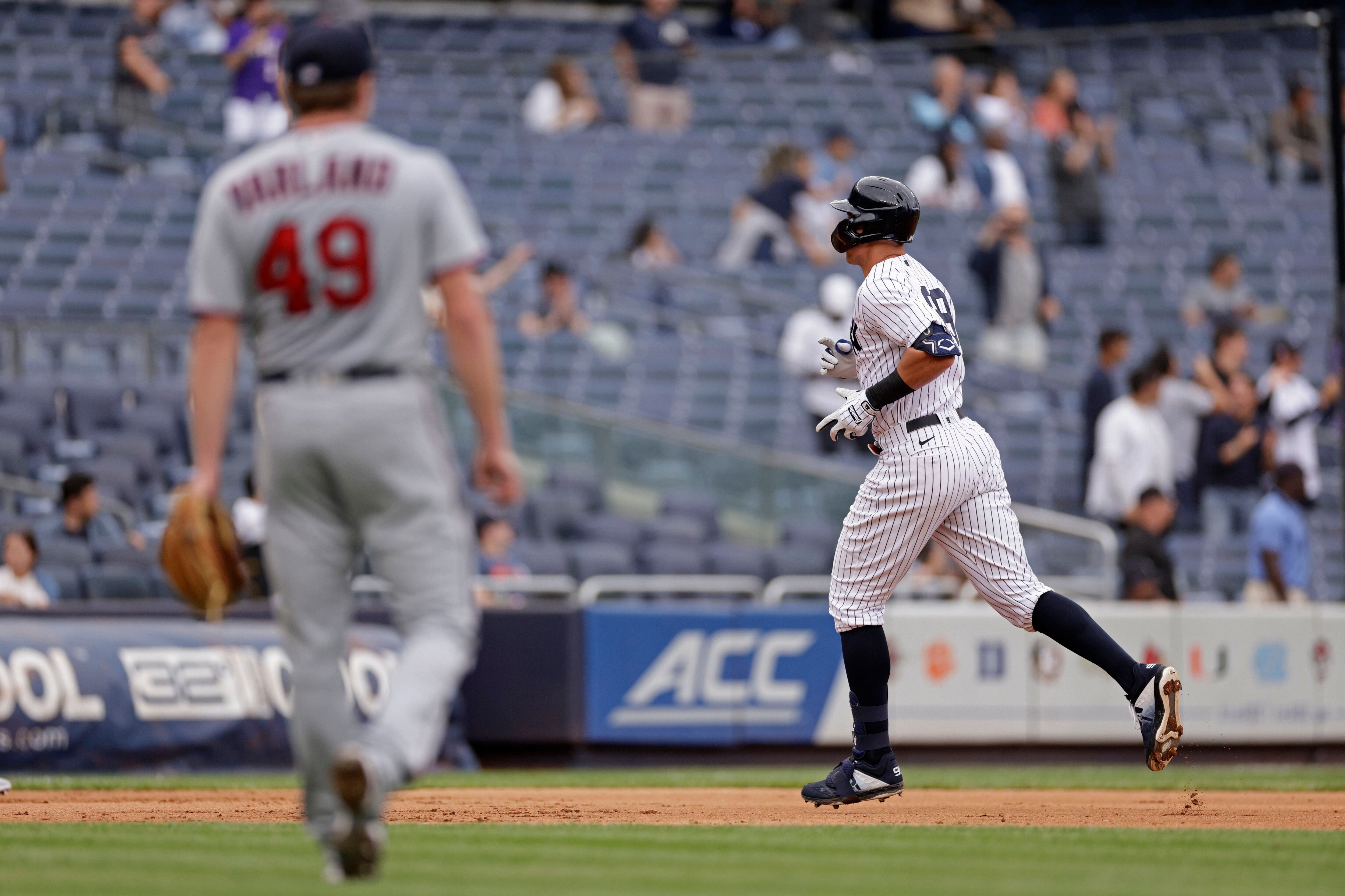 Twins' Varland brings St. Paul family to tears in major league debut