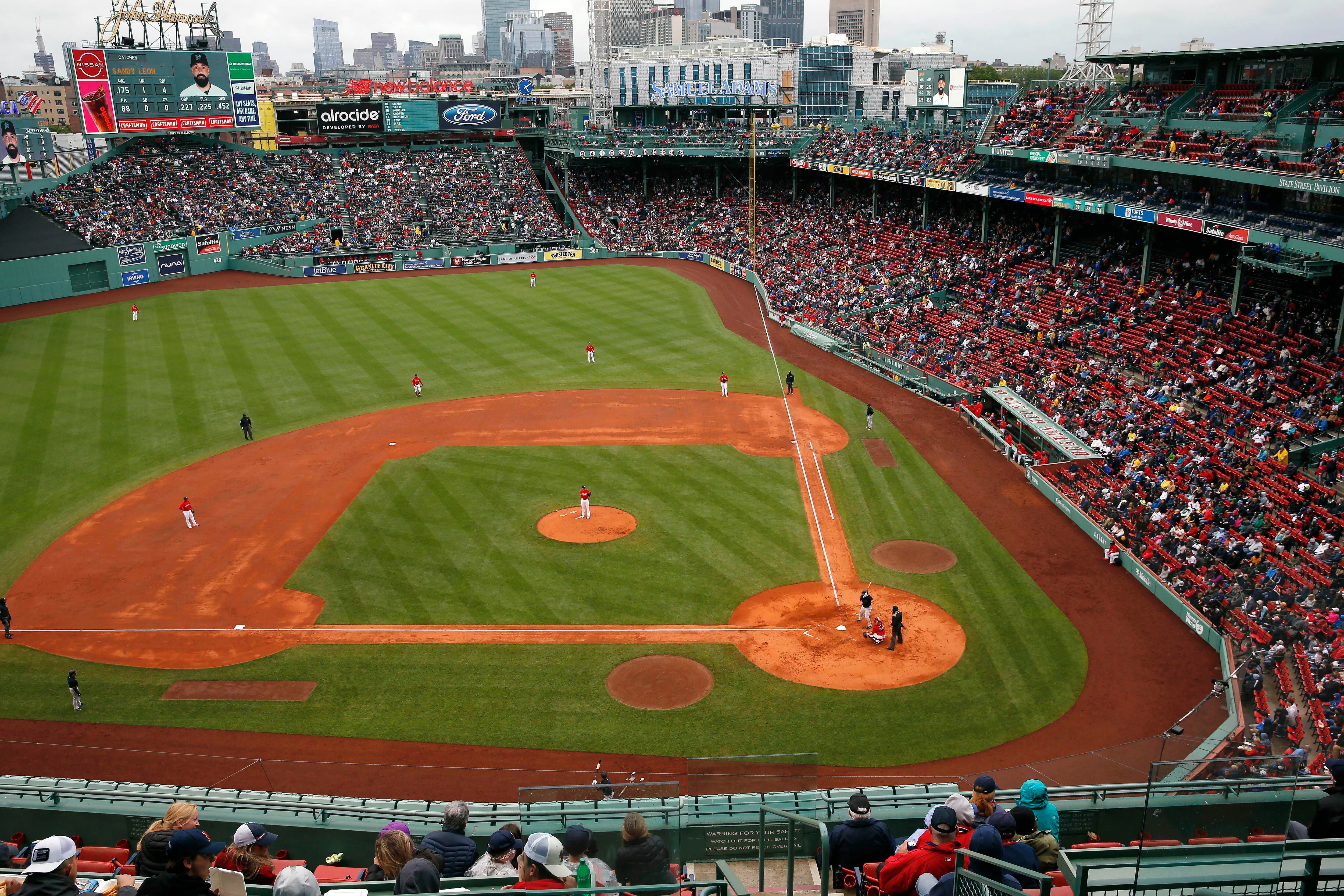 Red Sox manager Alex Cora to miss Saturday's game for daughter's high  school graduation