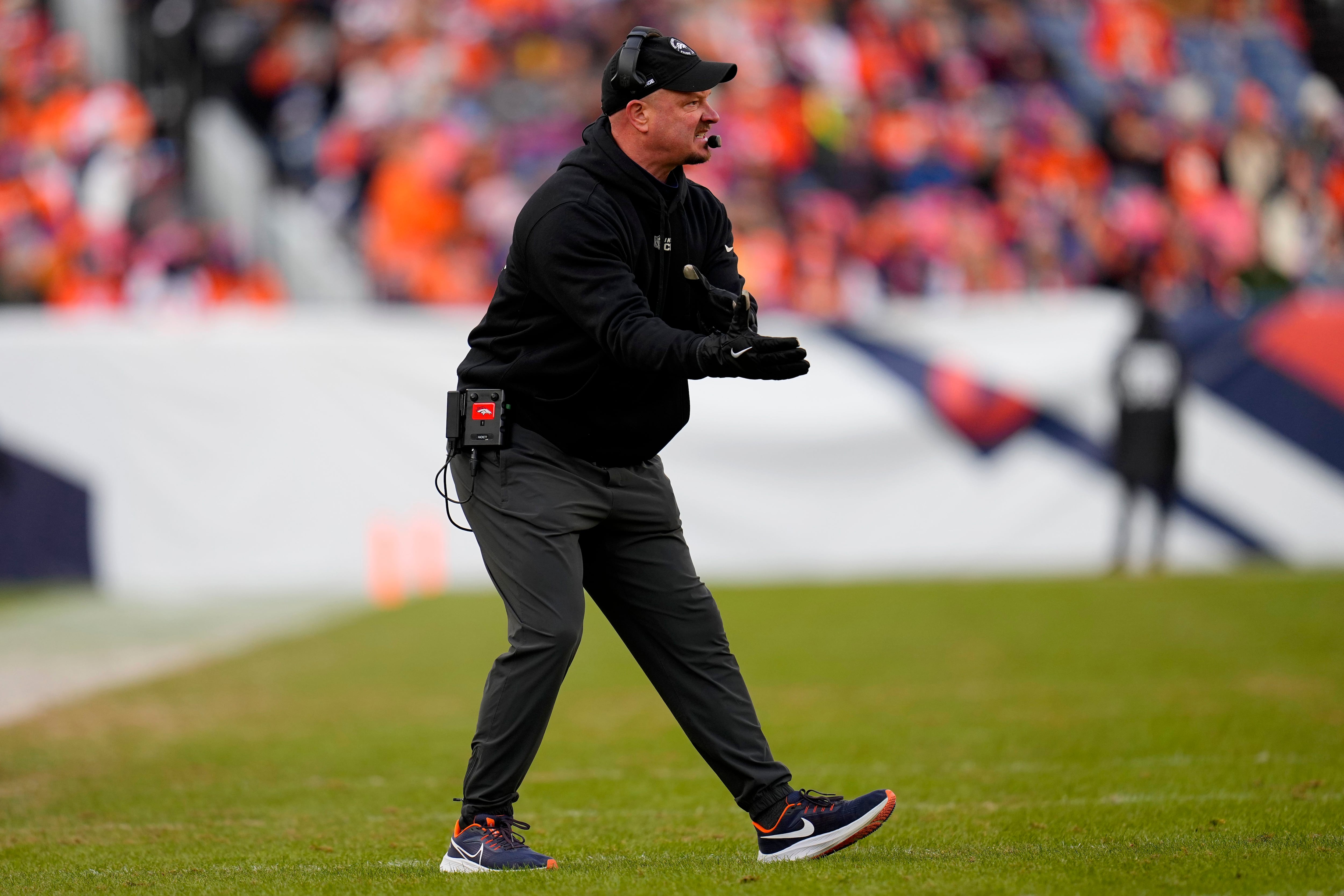 Broncos fire rookie head coach Hackett after 4-11 start