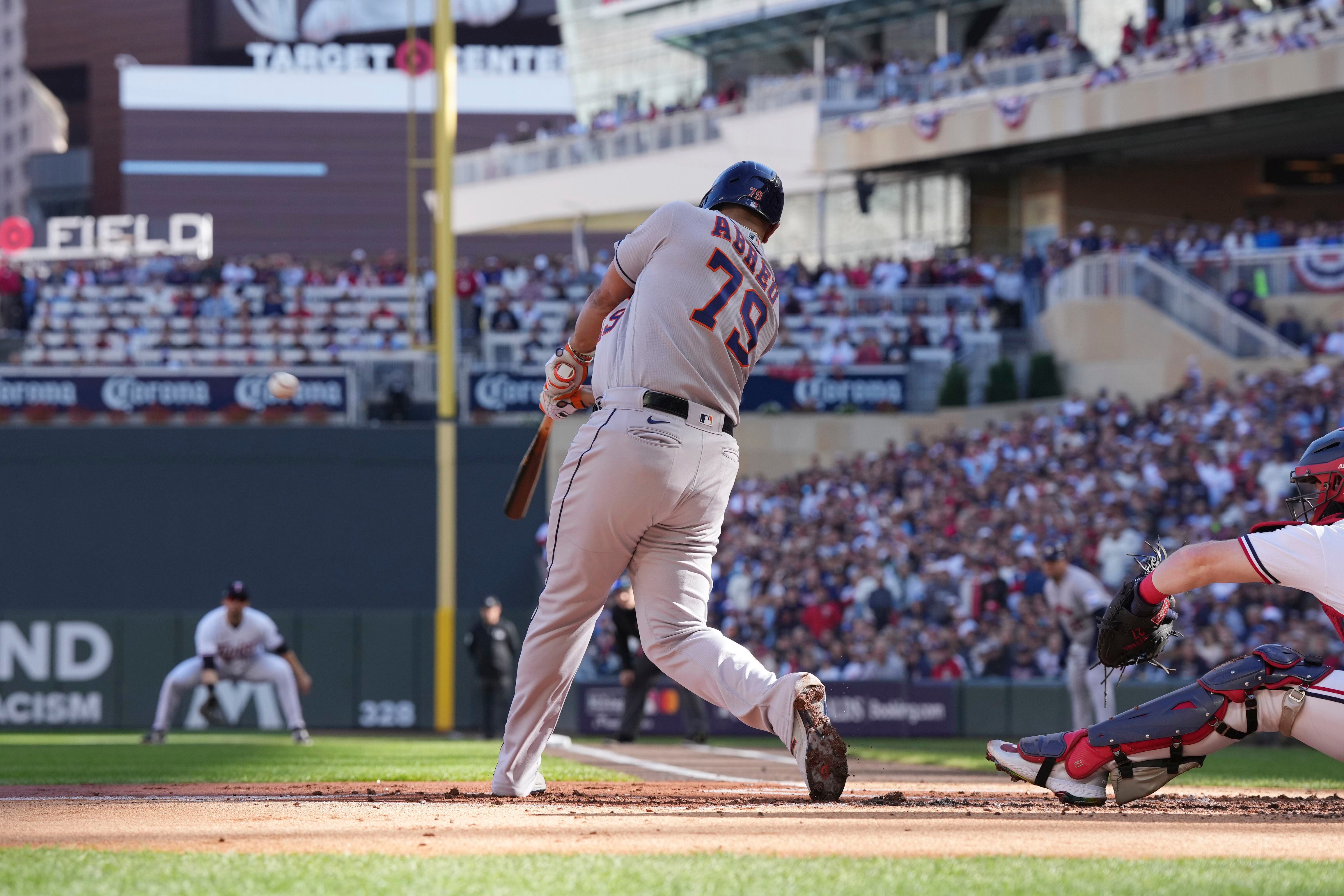 Alvarez HR in 2020 debut, Astros score 9 in 1st, beat M's