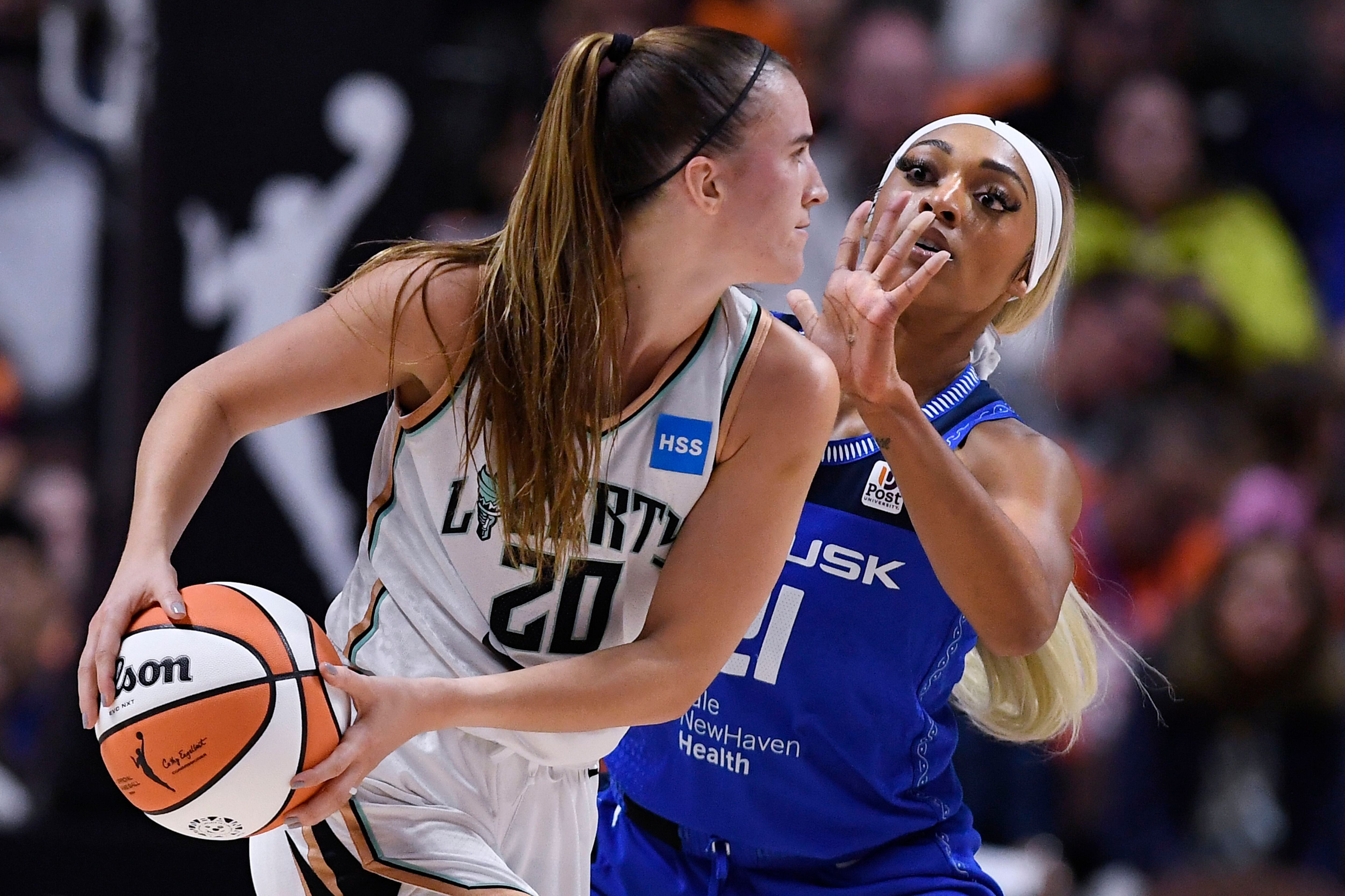 Jones, Stewart lead Liberty to first WNBA Finals in 21 years