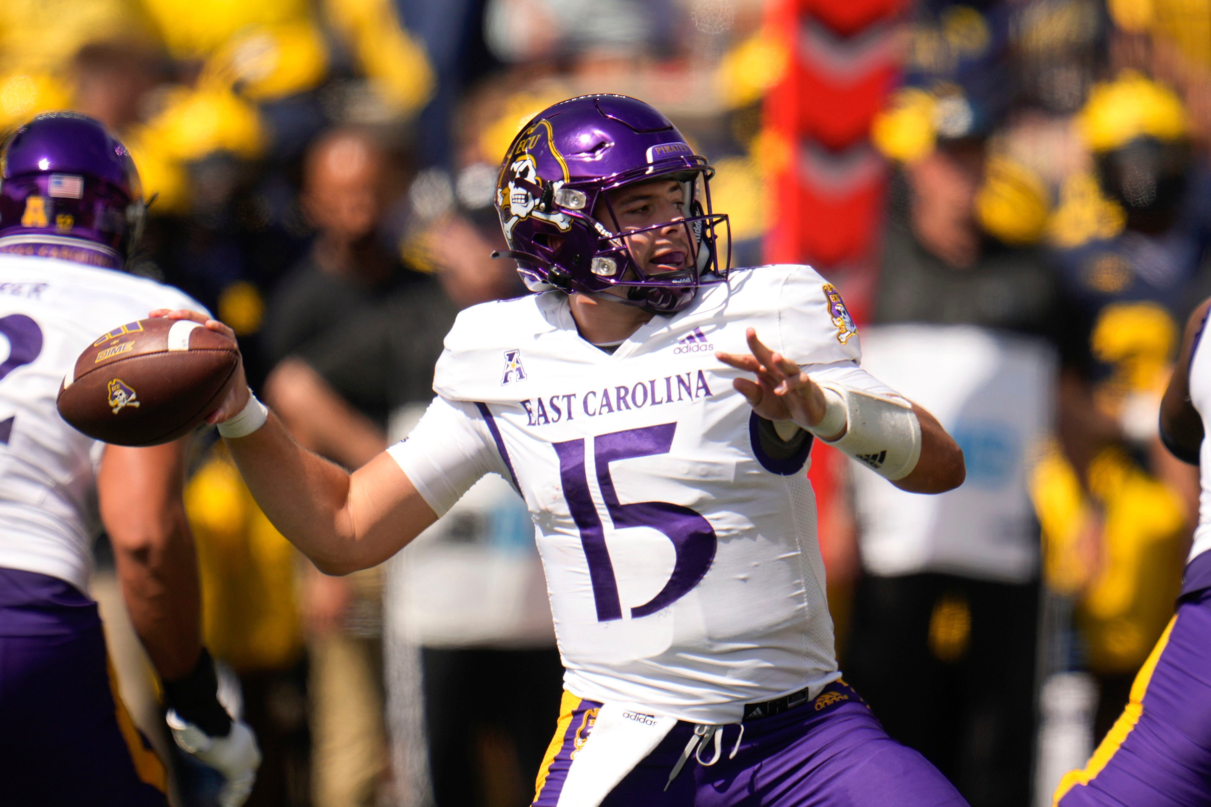 East Carolina will rely on new QB, WR duo in bout with Michigan