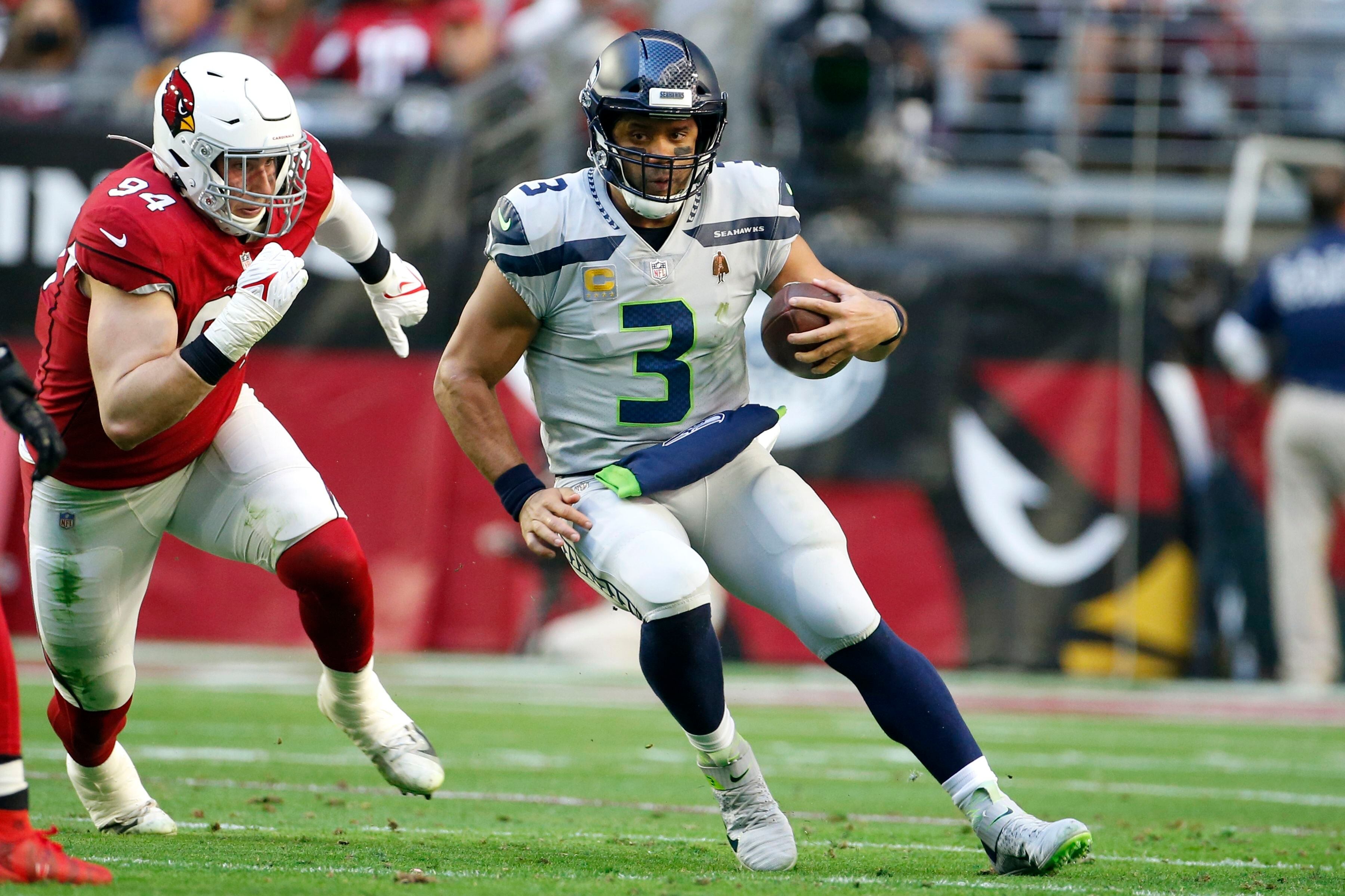 Seahawks beat Arizona 38-30 to spoil Cardinals' shot at NFC West title 