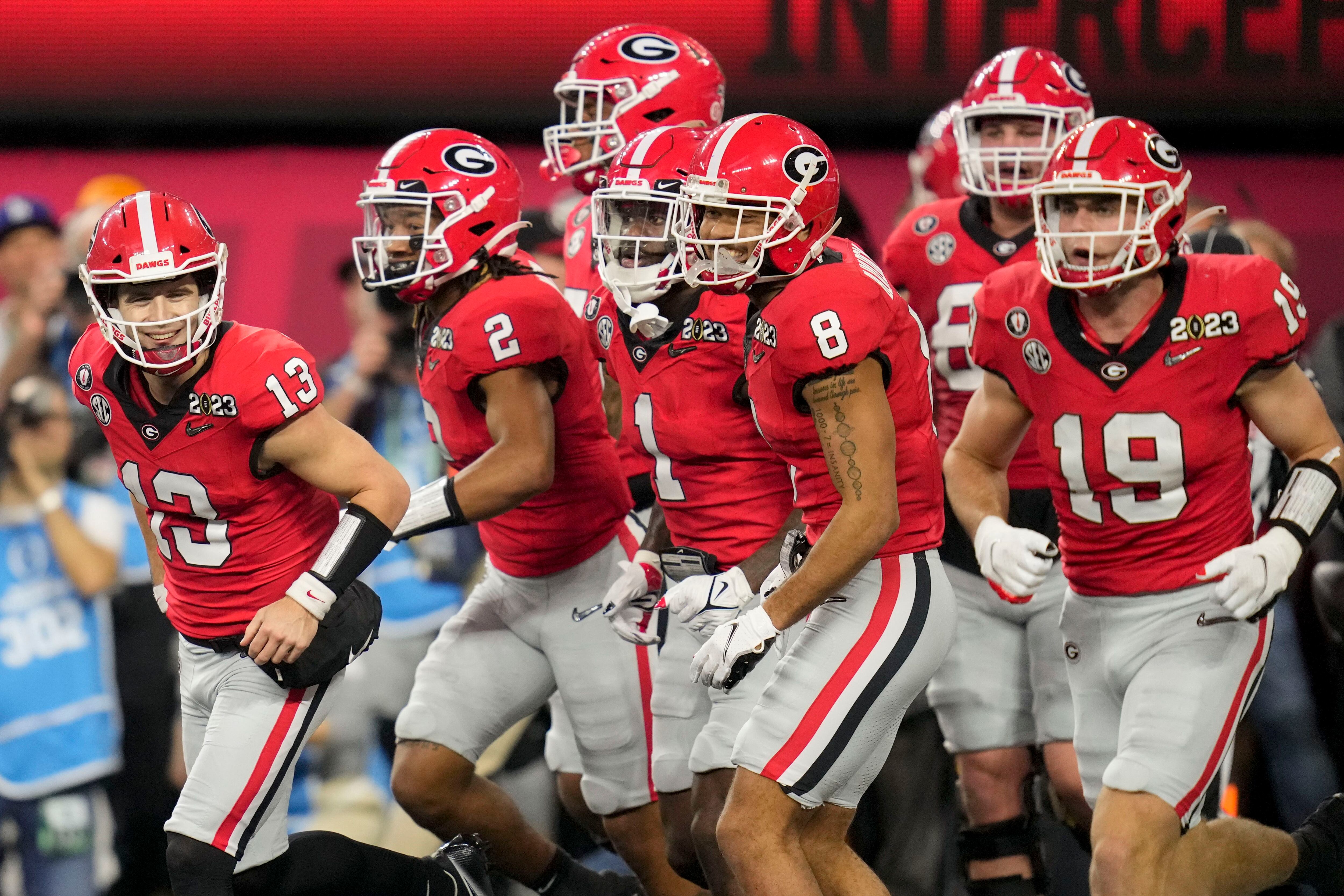 Georgia Bulldogs crush TCU, 65-7, for back-to-back college football national  titles - WWAYTV3