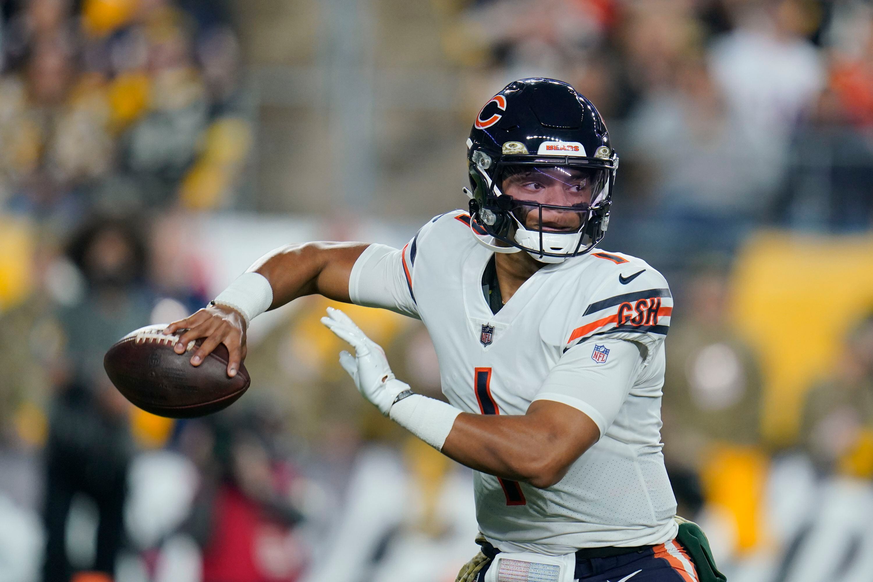 Bears Insider Claims Darnell Mooney Hype Should Be Bigger