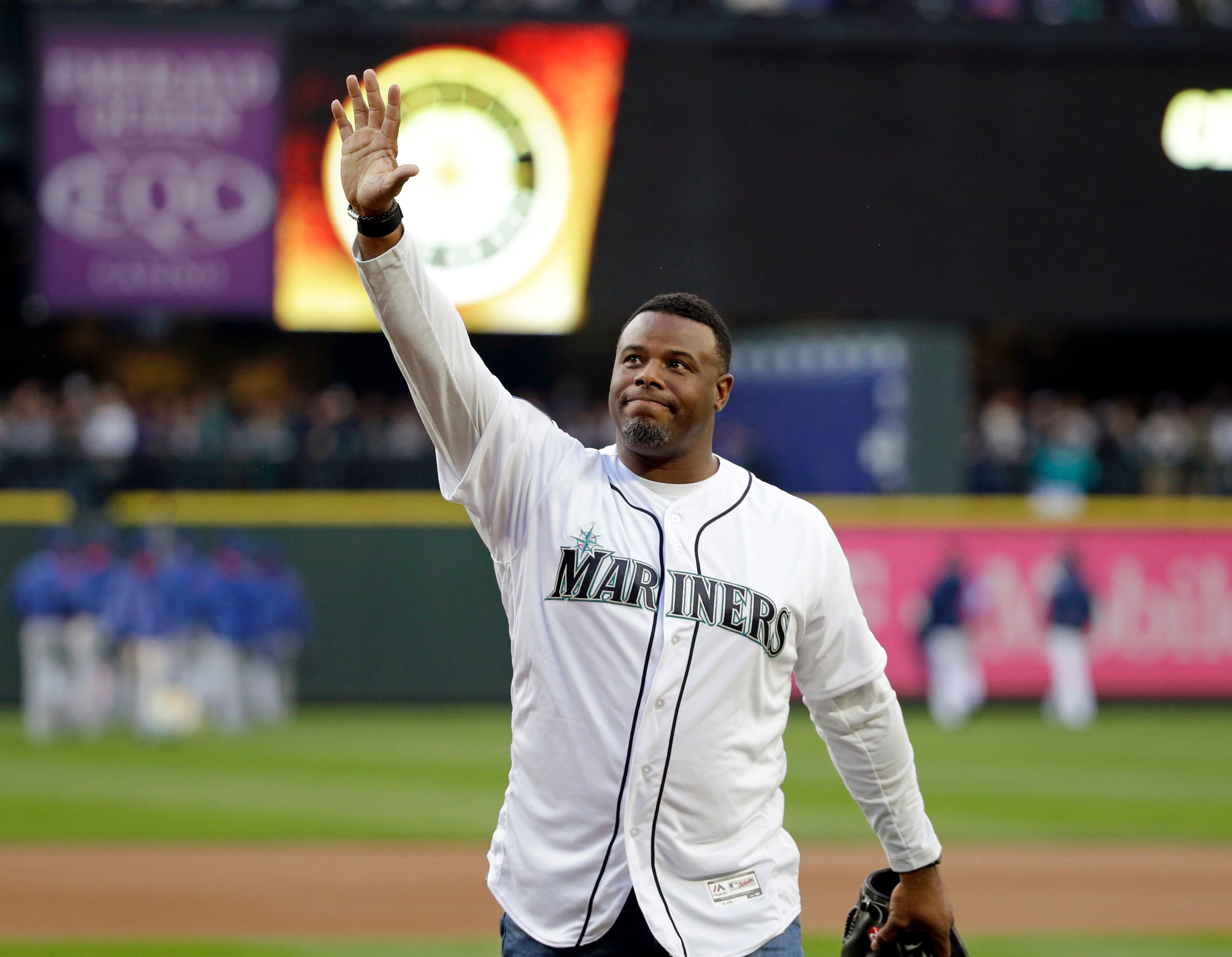 MLB Jersey Numbers on X: The #Mariners announce they will retire number 24  for OF Ken Griffey, Jr. throughout the organization on August 6.   / X