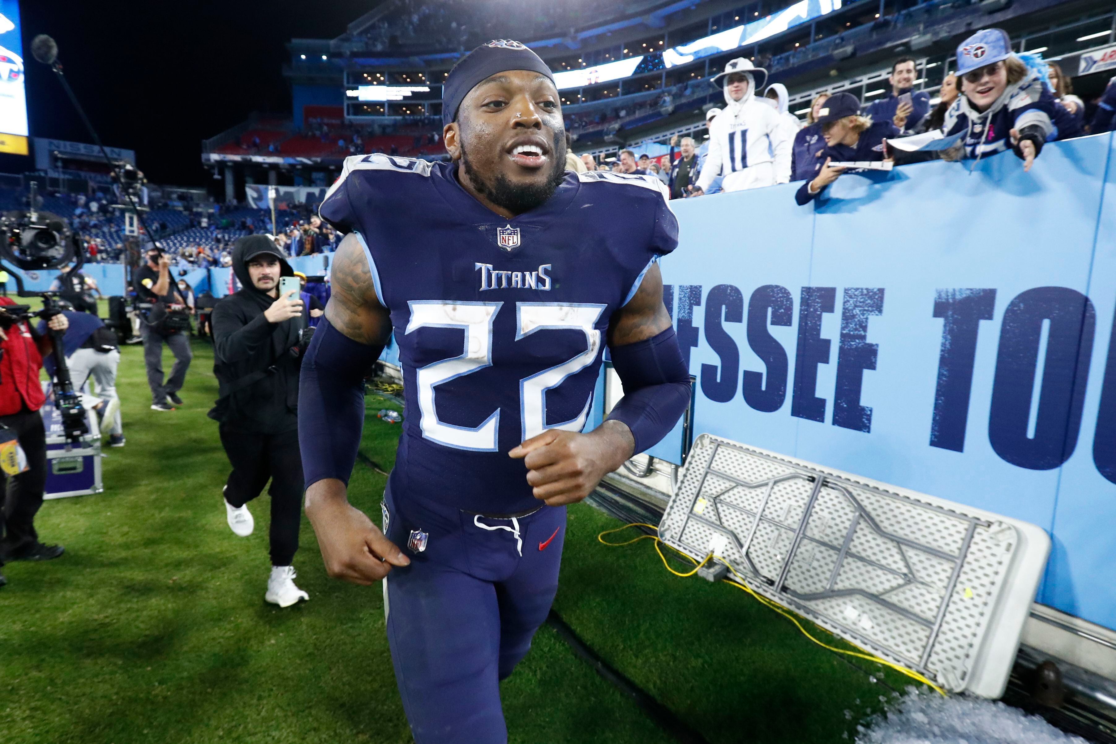 Titans' Henry to have foot surgery