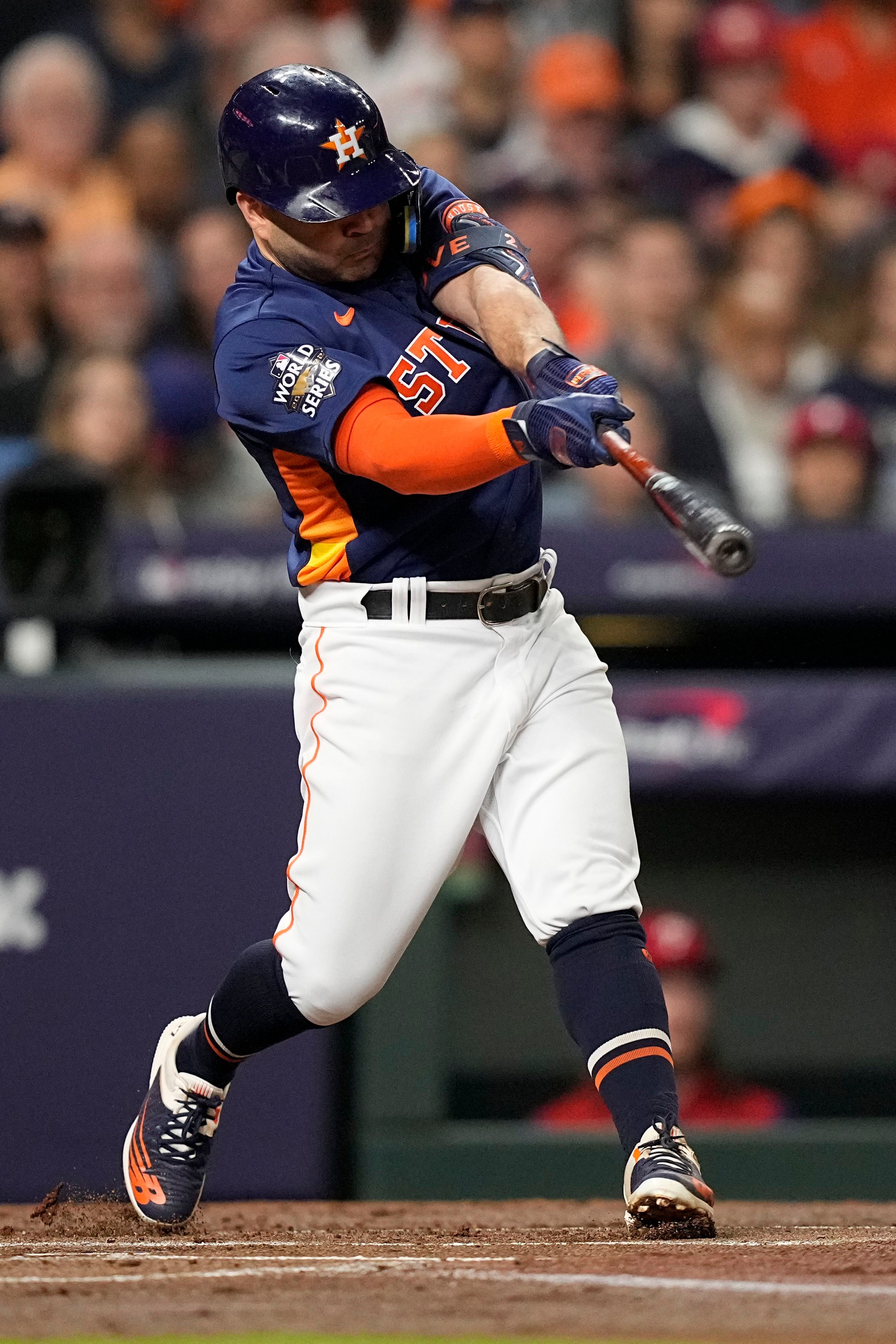 Altuve hits go-ahead homer in 9th, Astros take 3-2 lead over Rangers in  ALCS after benches clear – KTSM 9 News