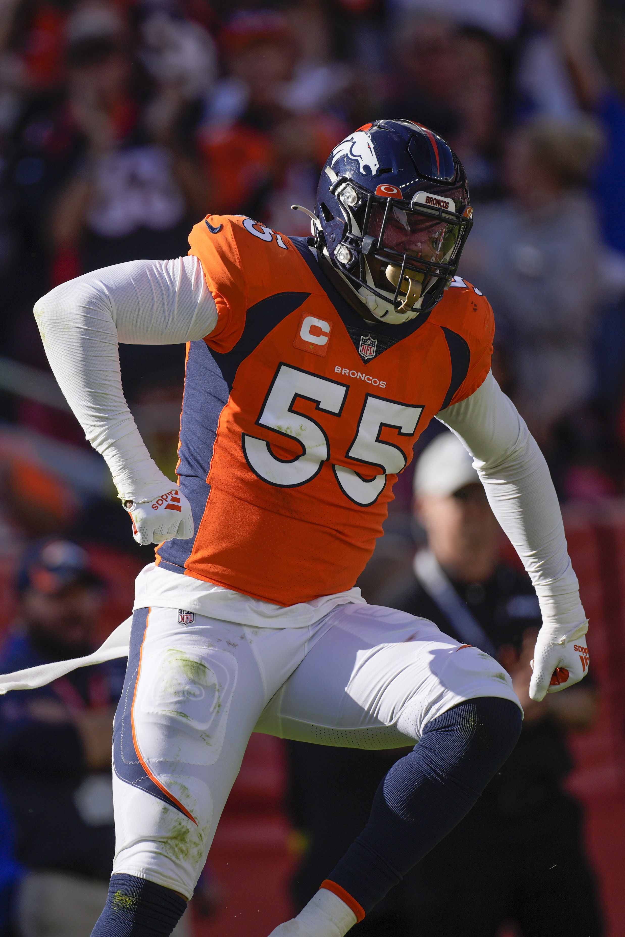 Miami Dolphins trade for Bradley Chubb and Jeff Wilson Jr ahead of NFL  deadline, NFL News