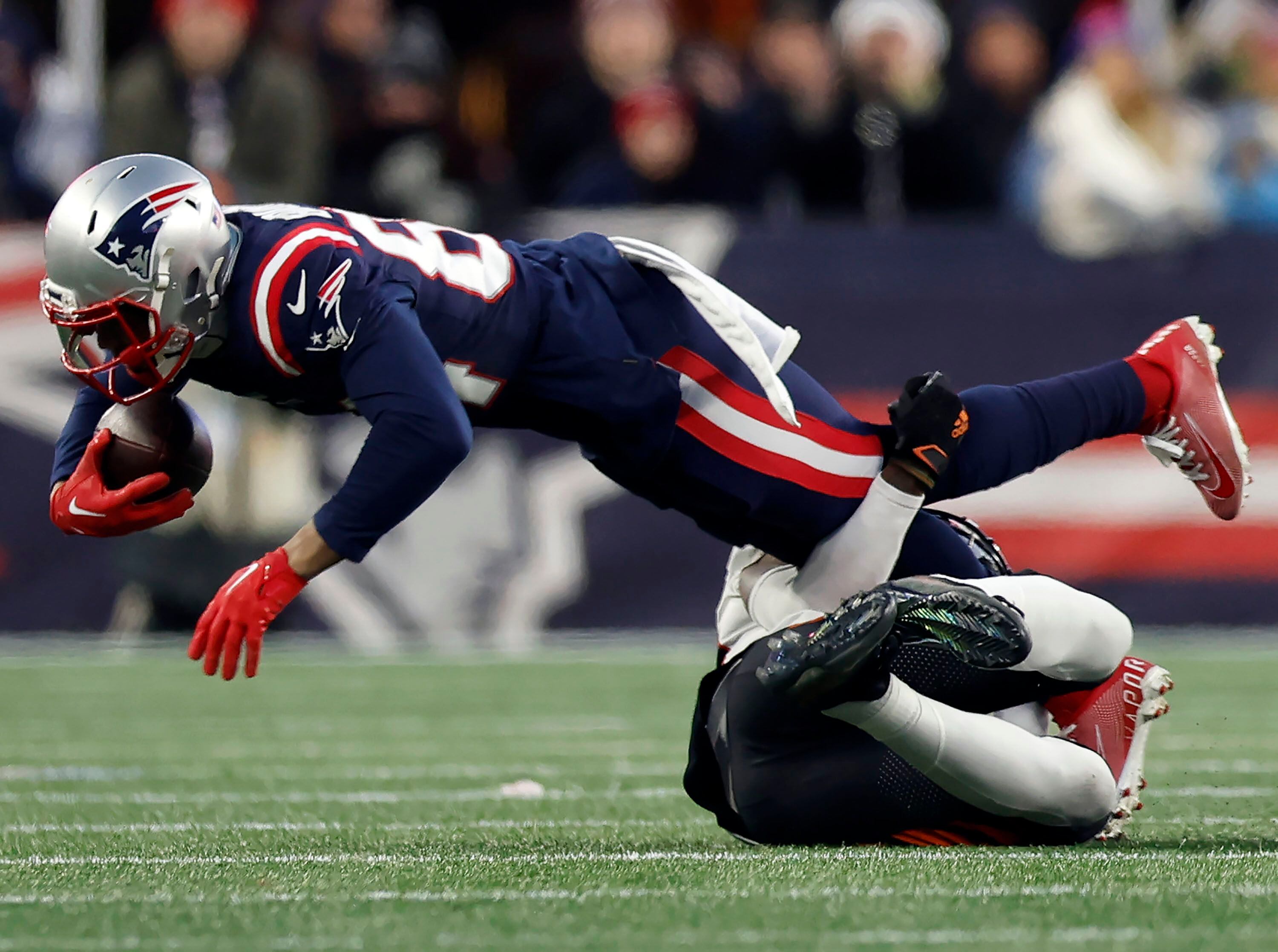 Patriots fumble one away, fall to Bengals 22-18