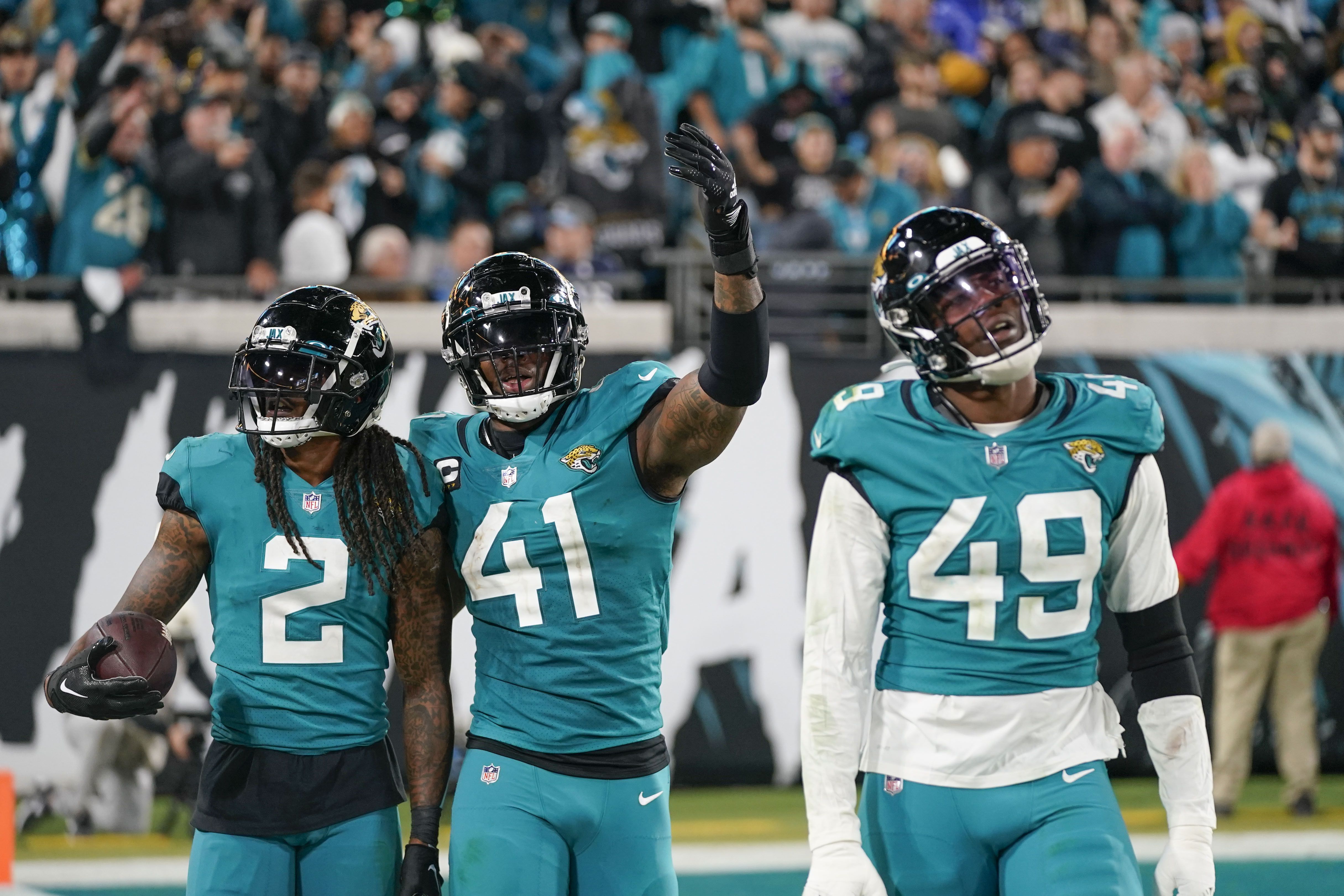 Jaguars' D stands for disappointment as gaffes, losses mount