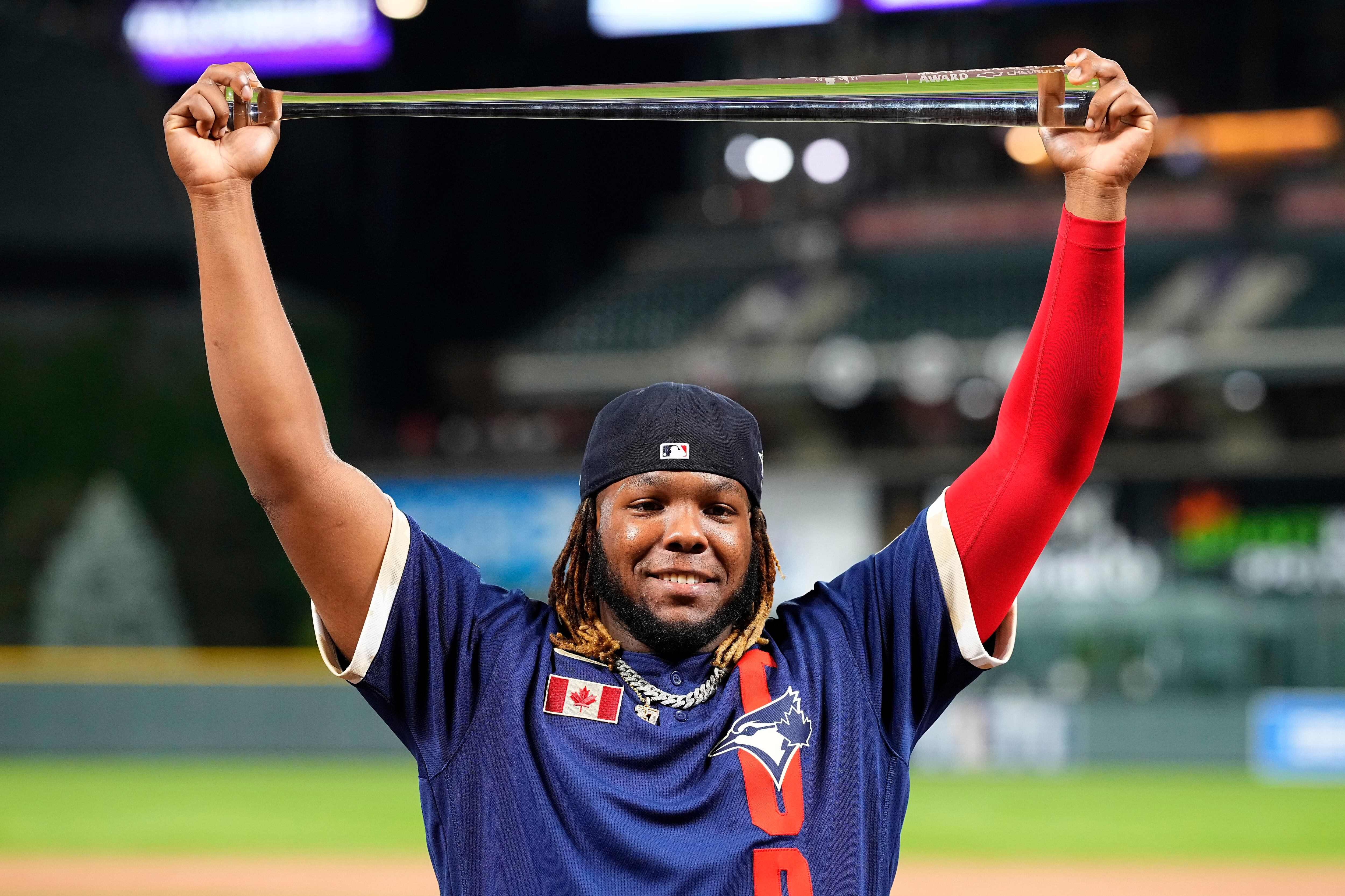 Enjoy these photos of a 3-year-old Vladimir Guerrero Jr. at