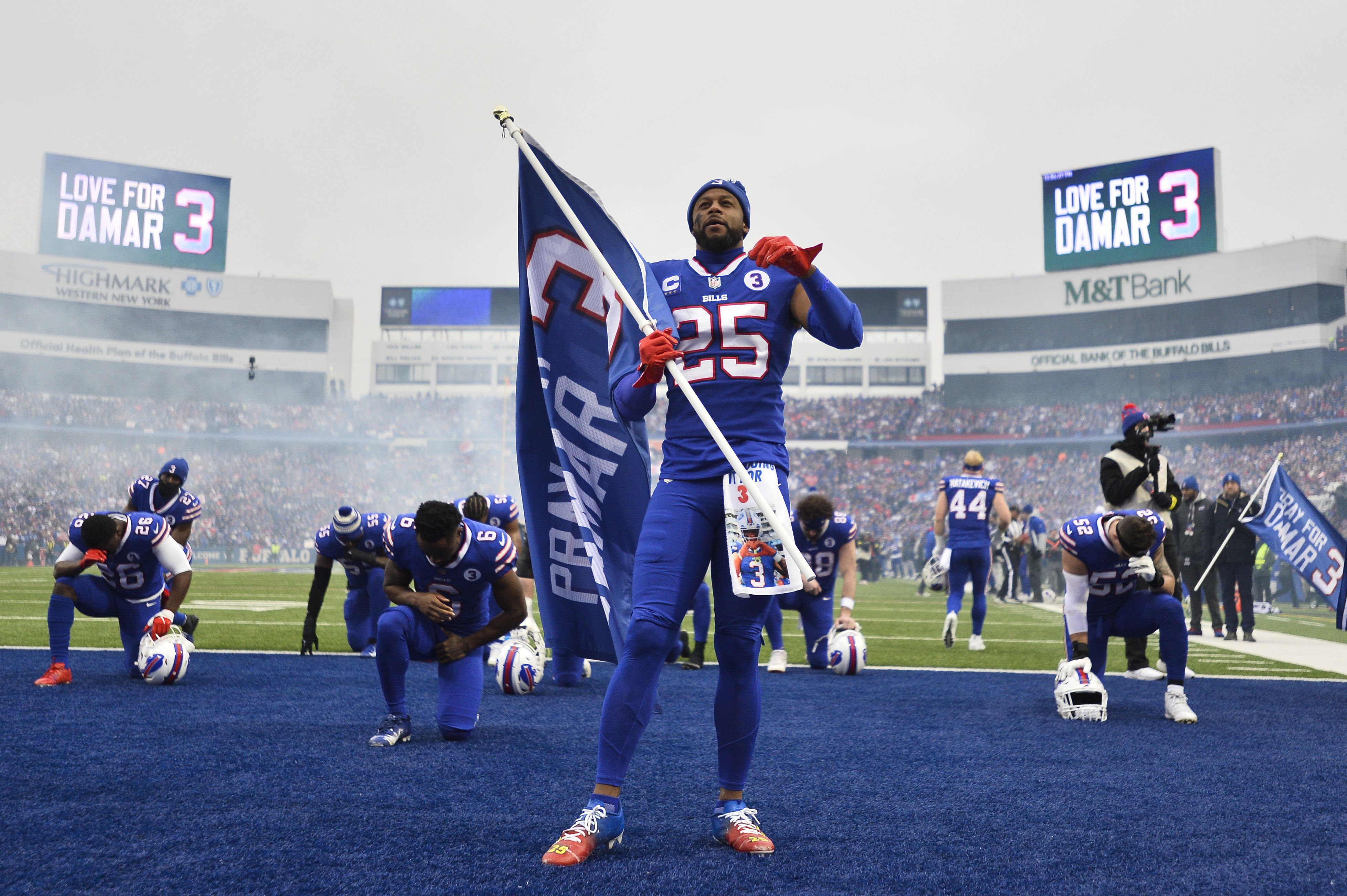 Damar Hamlin asked doctors, in writing, who won the Bills-Bengals game.  They told him, 'You won. You've won the game of life.' ❤