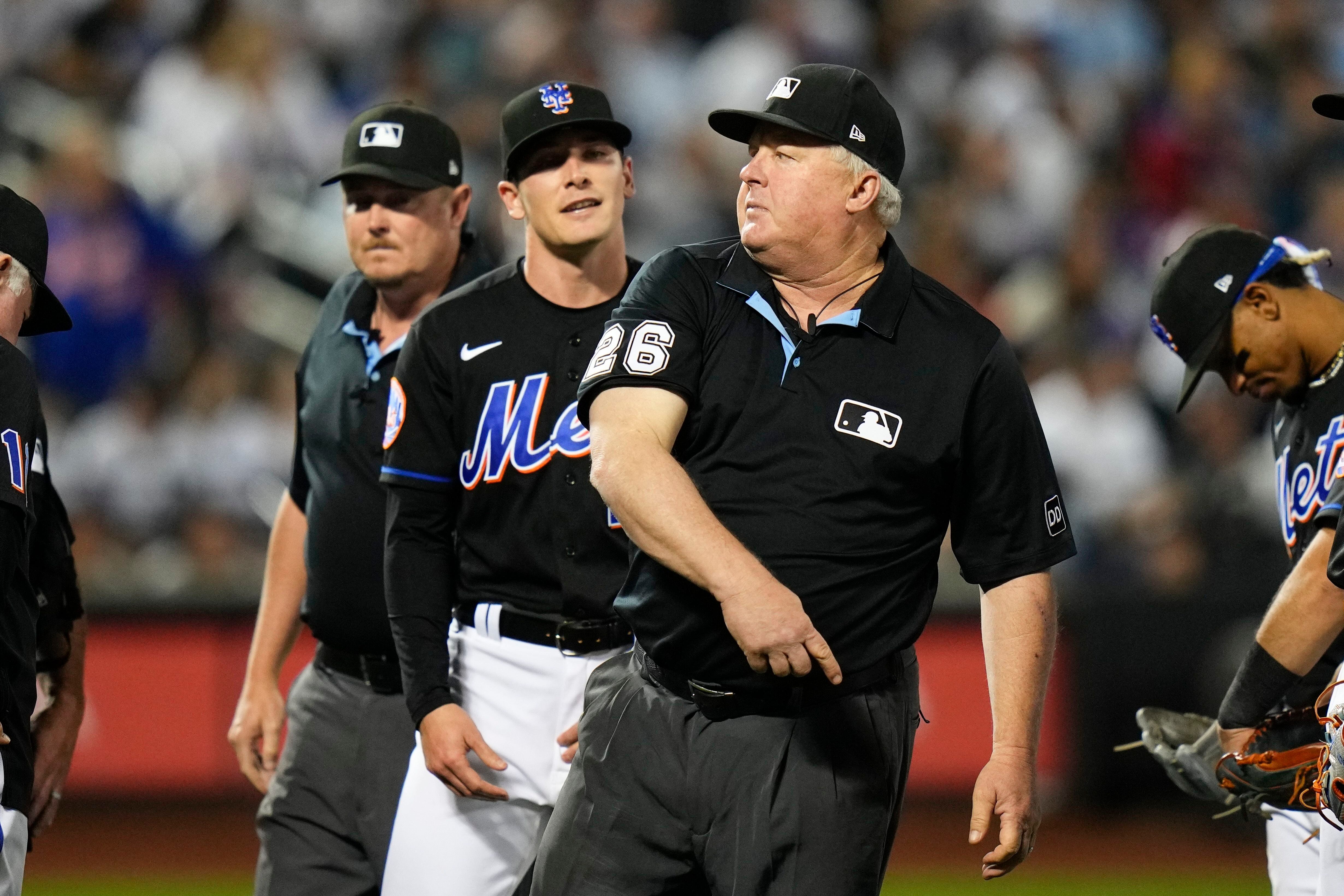 Mets reliever Drew Smith ejected from Subway Series game vs Yankees for  illegal substance