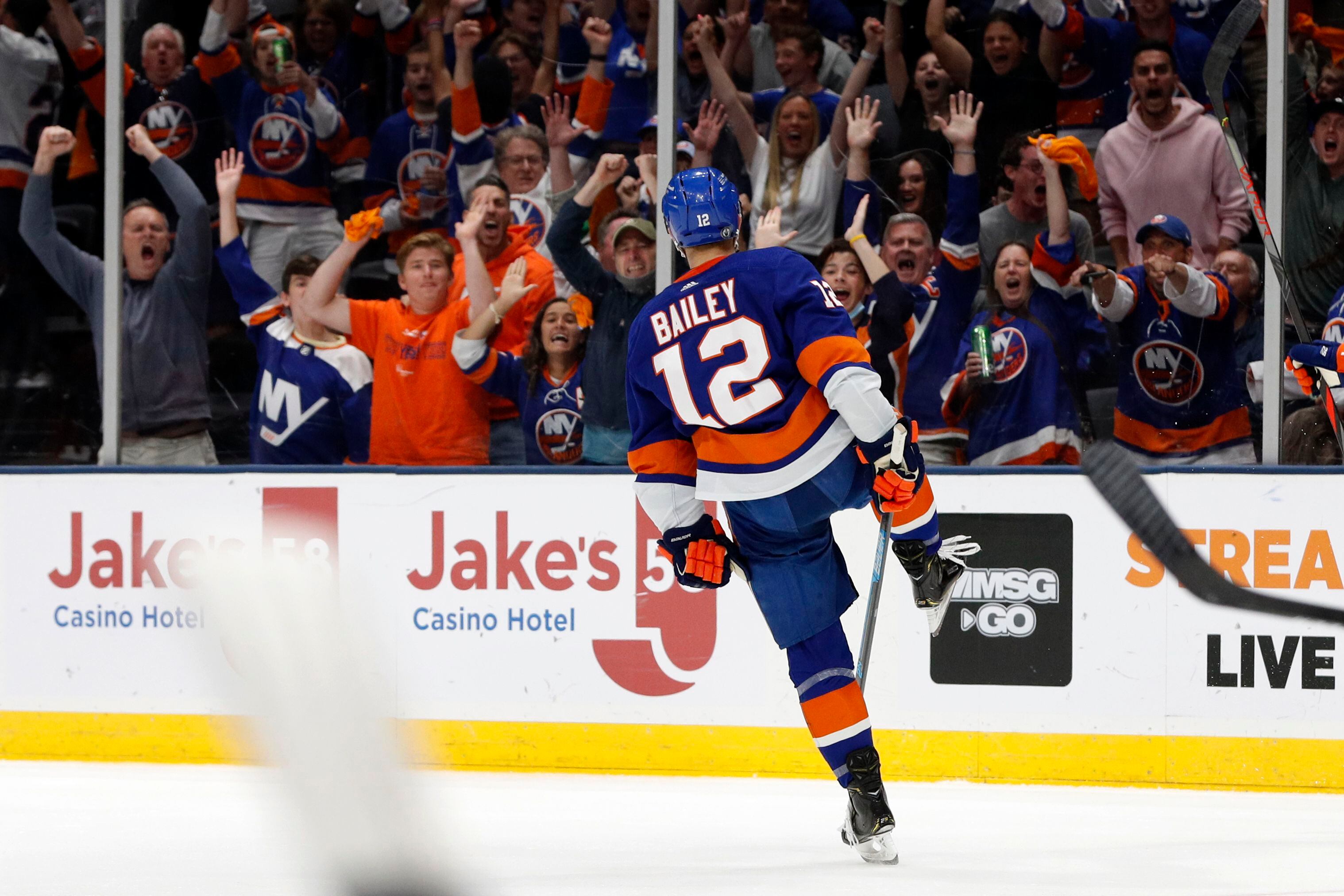 Islanders: NHL player has high praise for Mathew Barzal