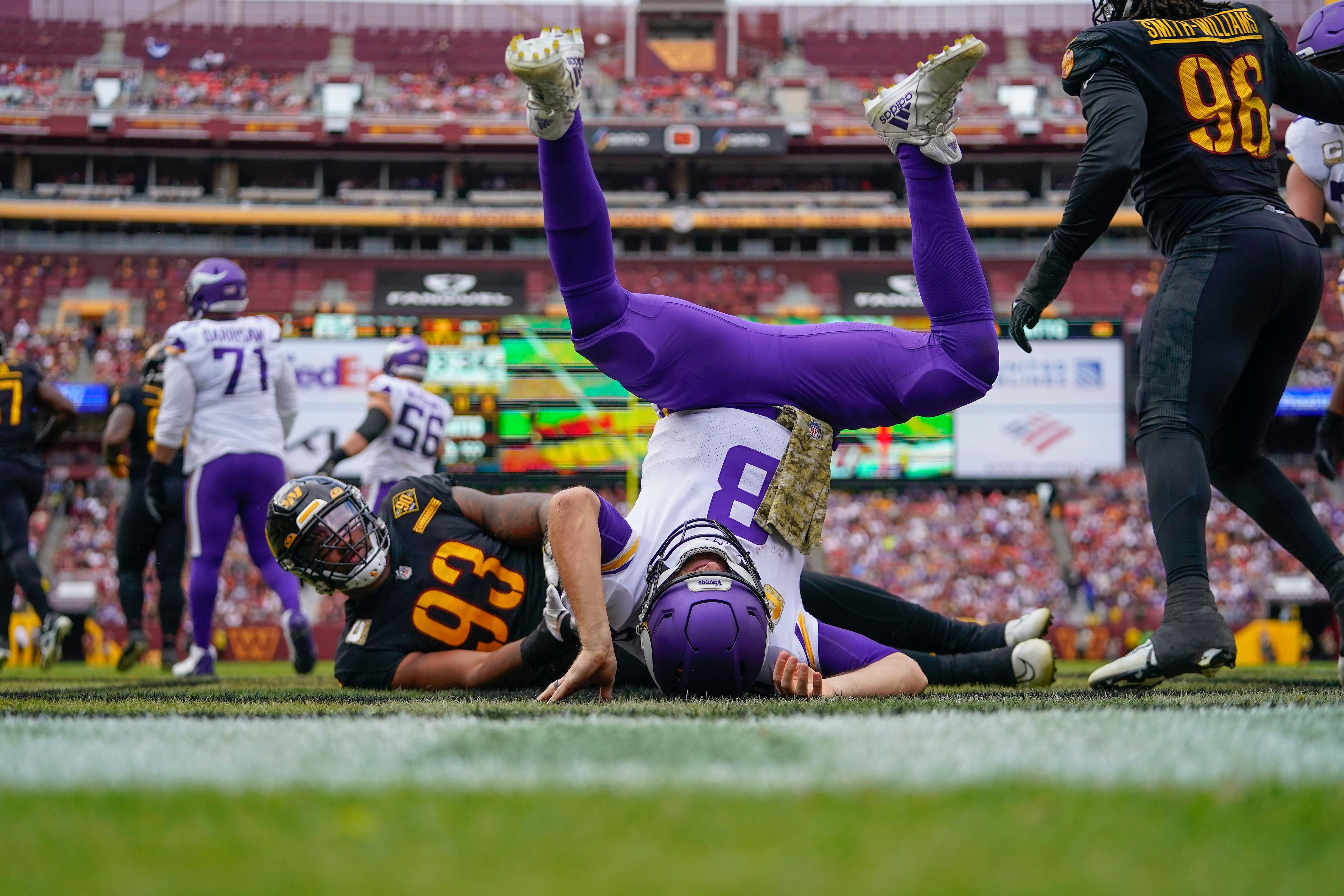 Vikings come back to beat Commanders for 6th consecutive win -  –  With you for life