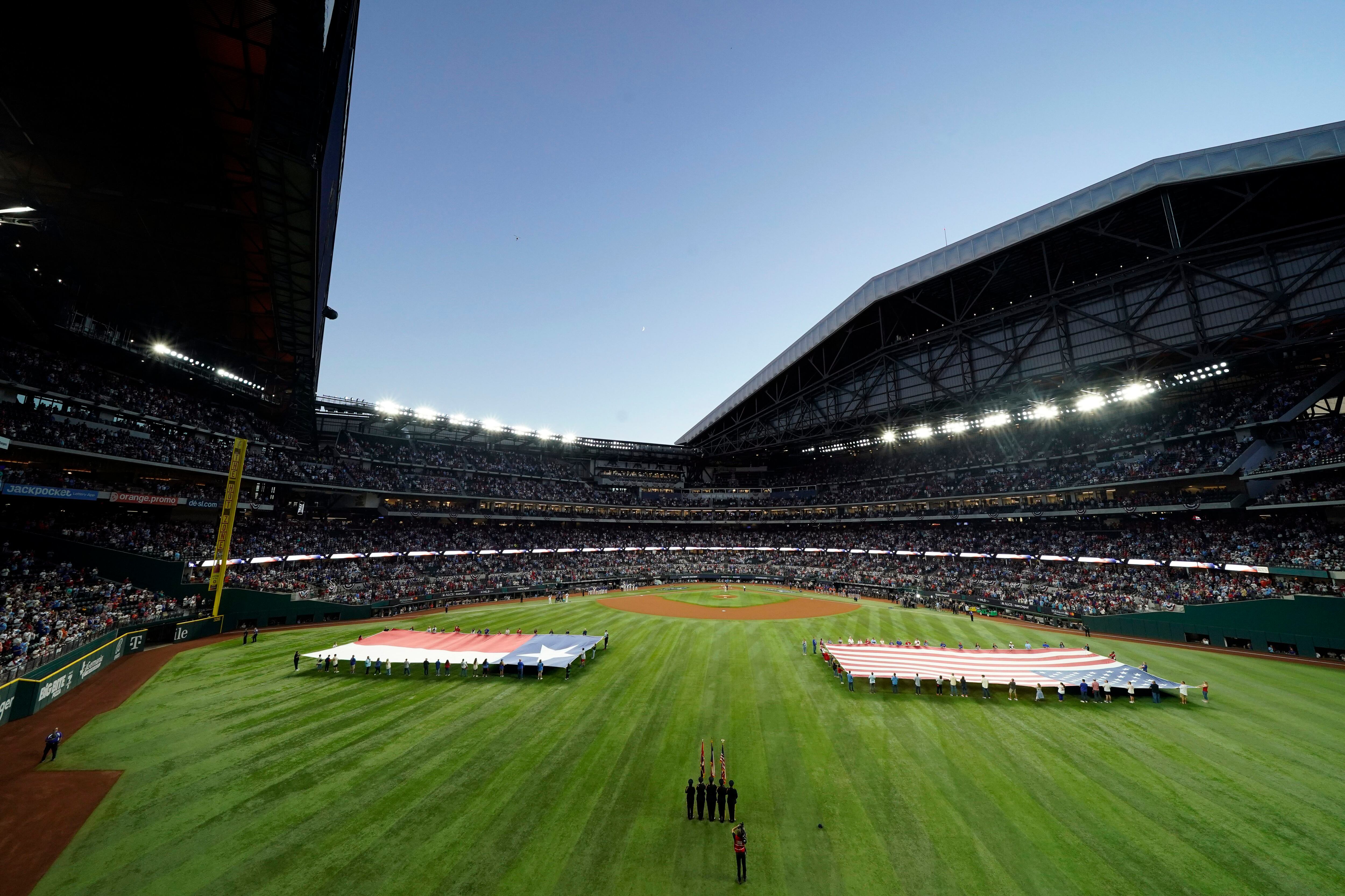 Houston Astros vs. Texas Rangers, In Focus