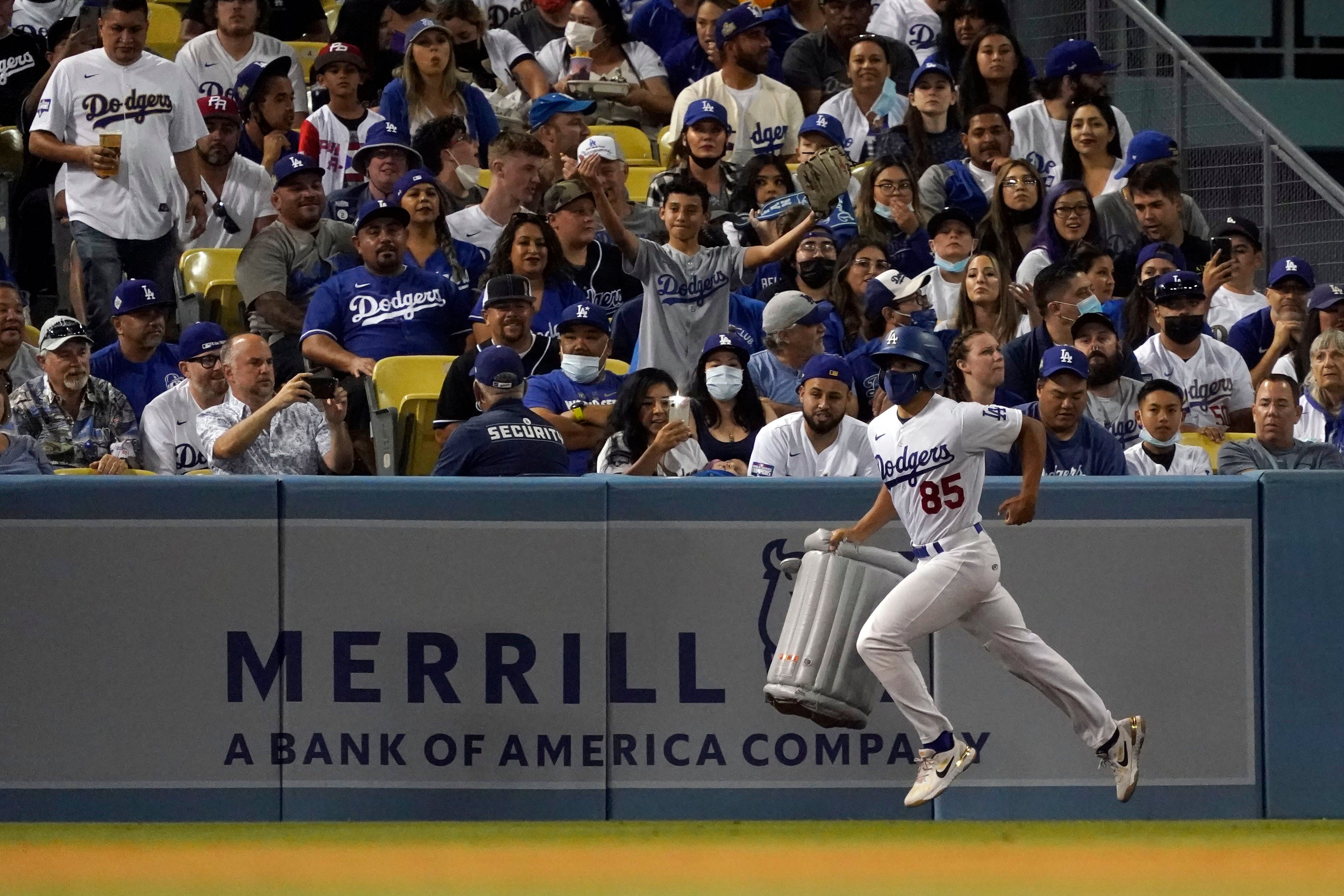 Dodger Stadium was ground zero for Carlos Correa jeers