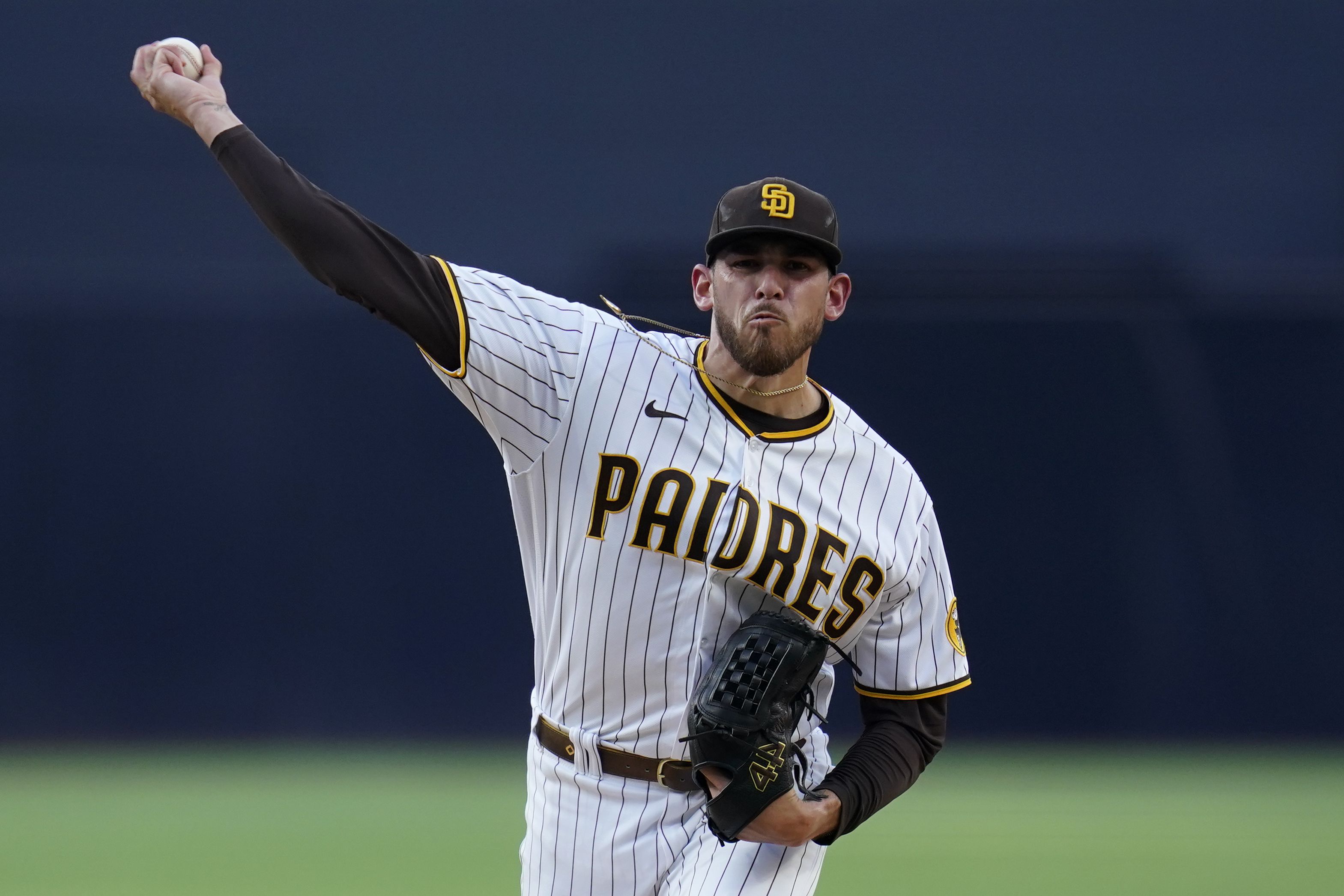 Josh Hader closes out Padres' first three-game sweep of season