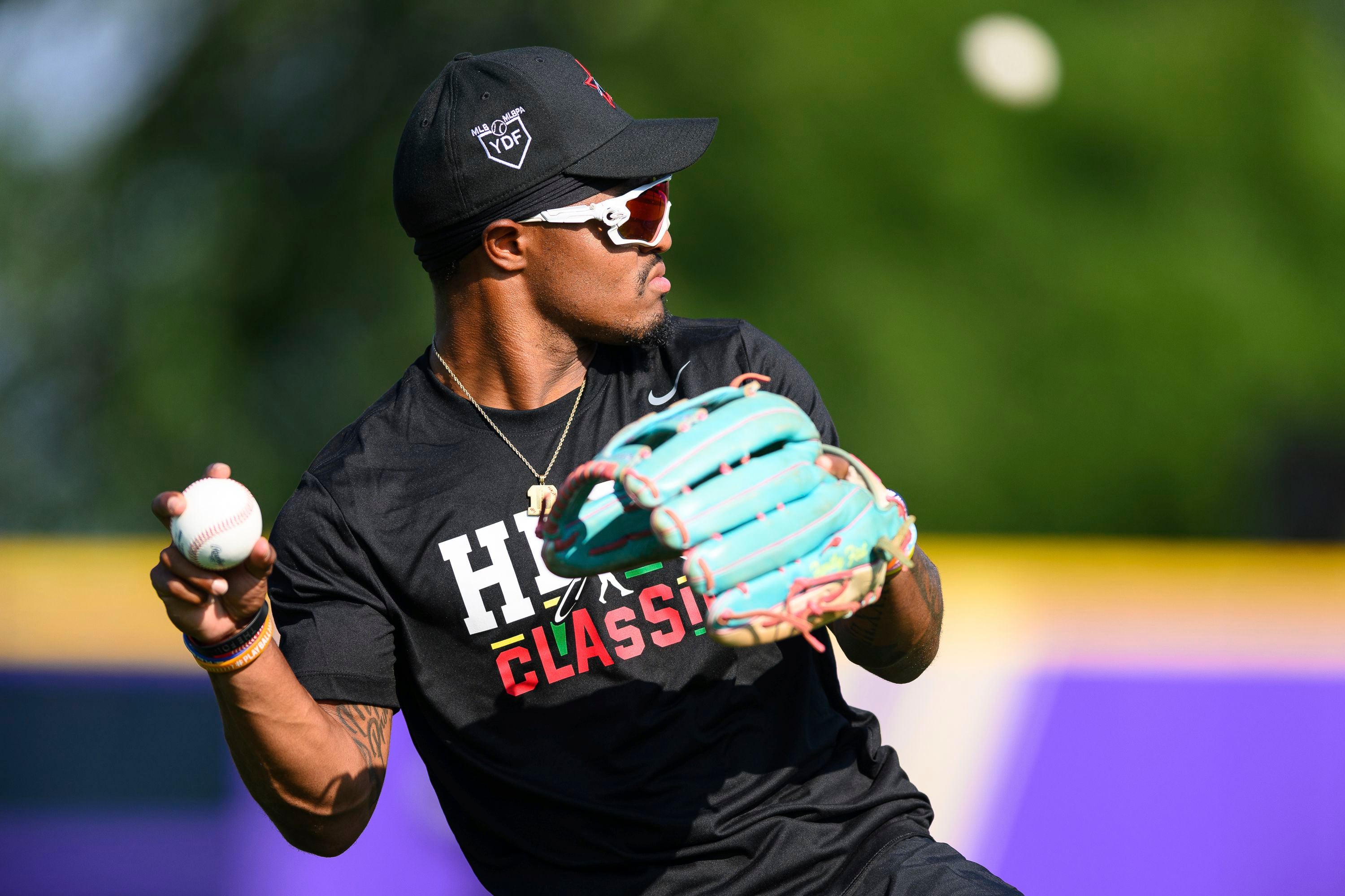 With Ken Griffey Jr.'s help, MLB hosts HBCU All-Star Game hoping