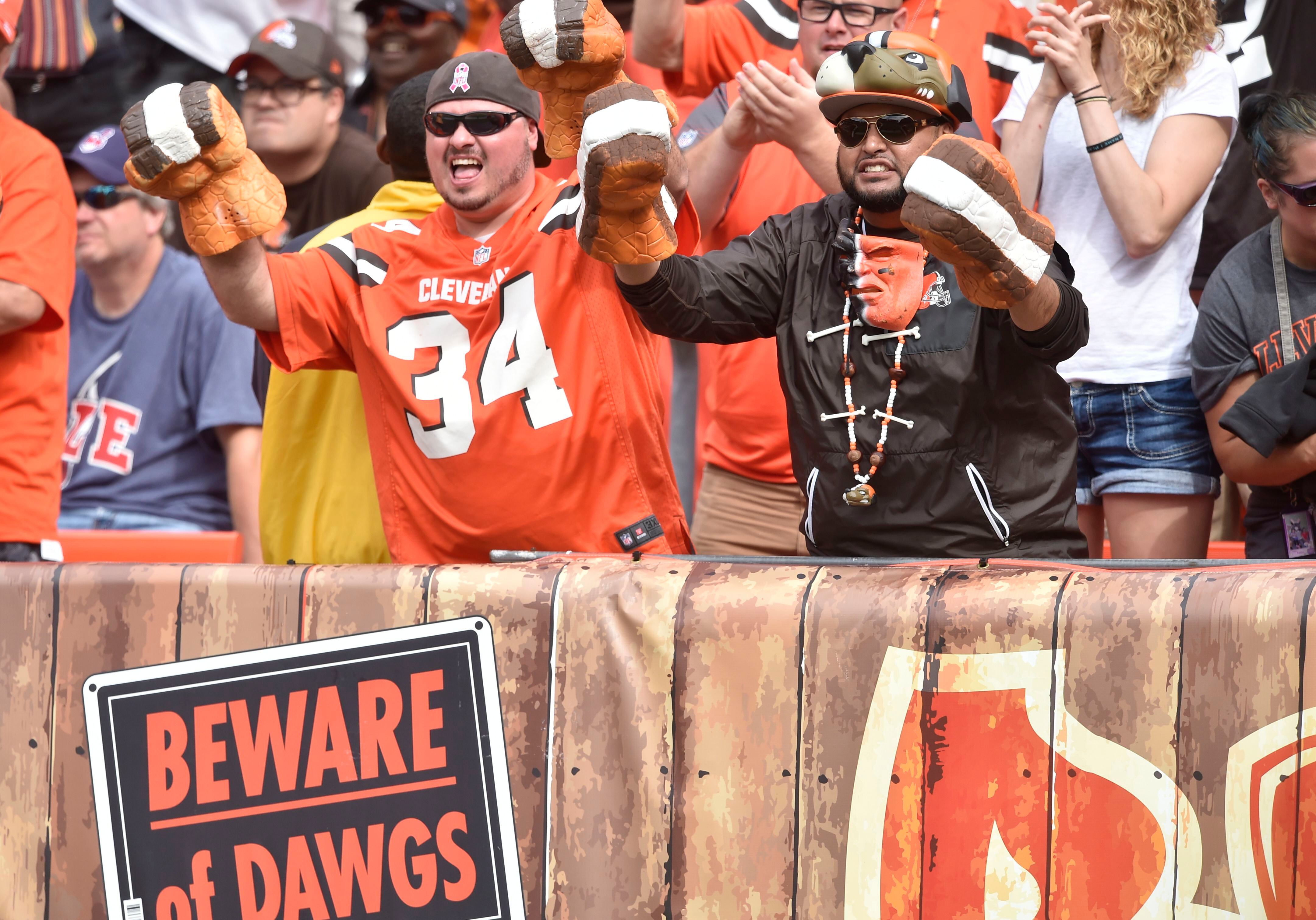 This Cleveland Browns fan sign featuring Ben Roethlisberger on the