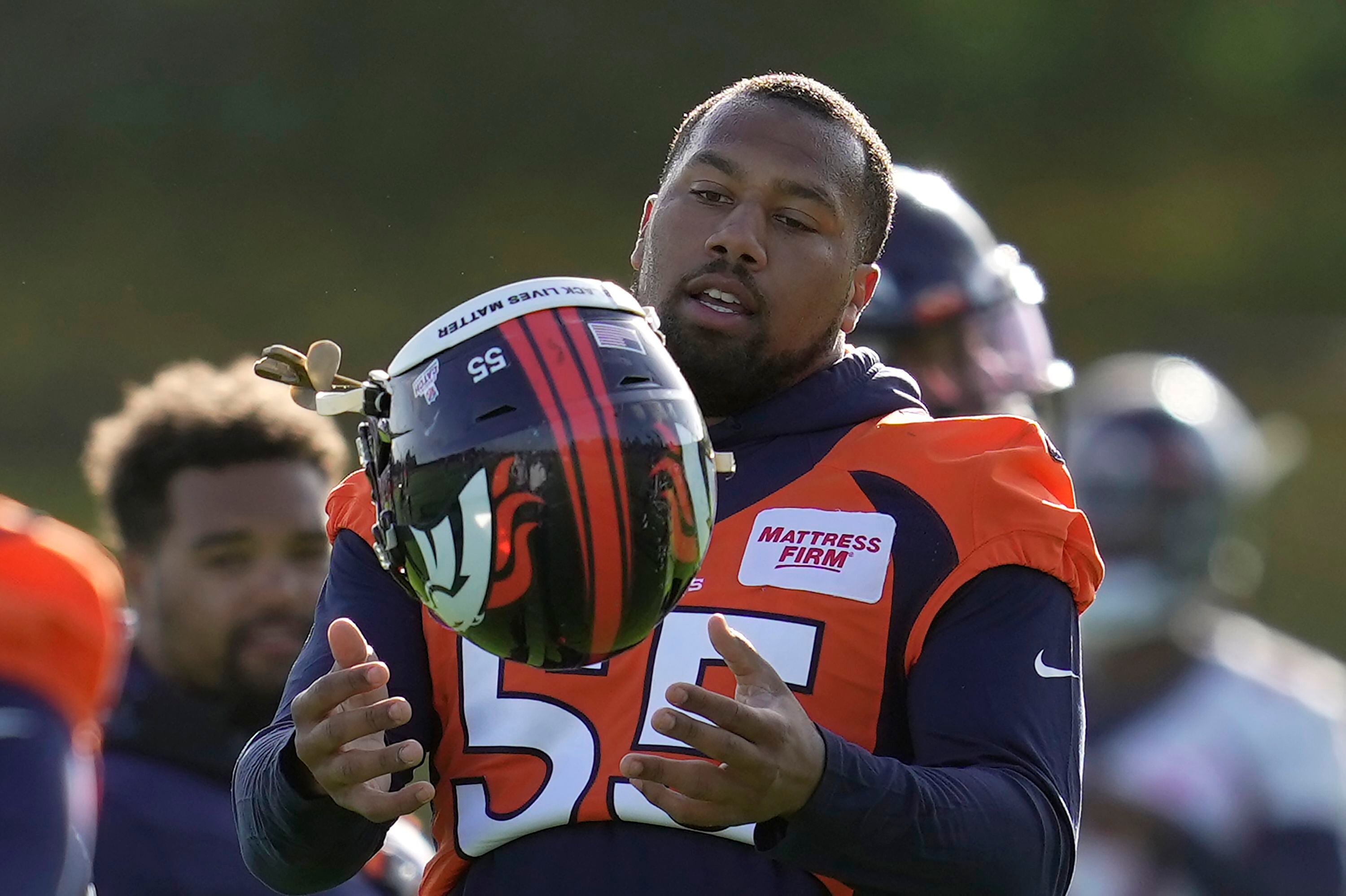 Denver Broncos trade star Bradley Chubb to Miami Dolphins