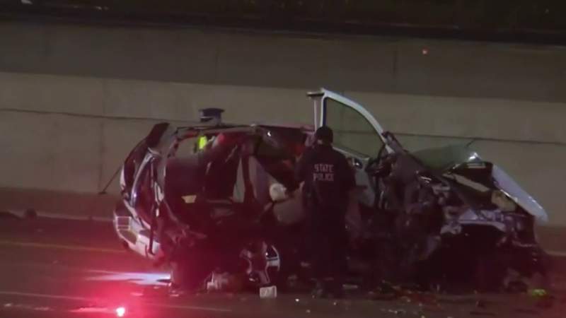 3 vehicles involved in violent crash on I-96 near Southfield Freeway in ...