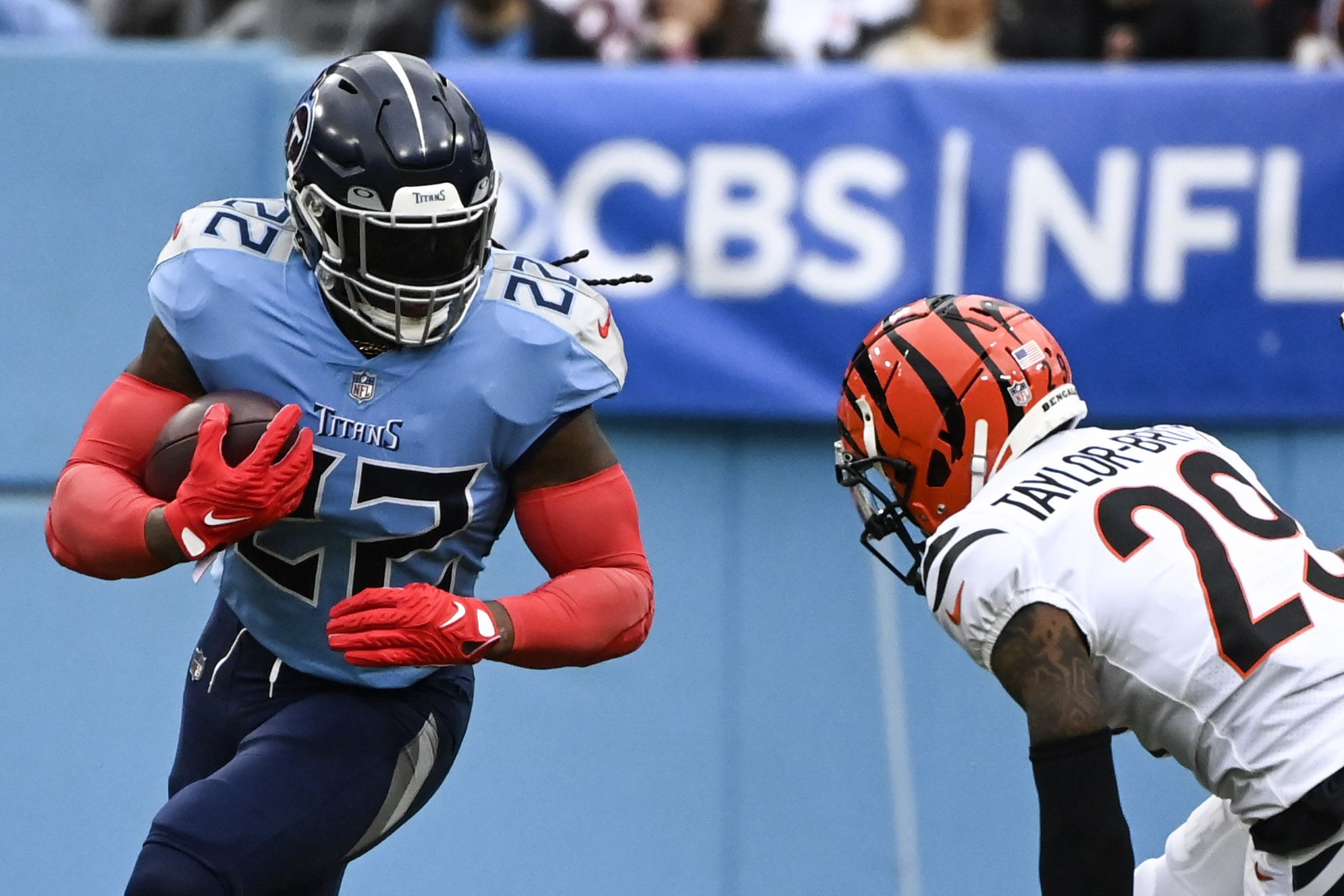 Burrow's TD pass to Higgins lifts Bengals over Titans 20-16 - The