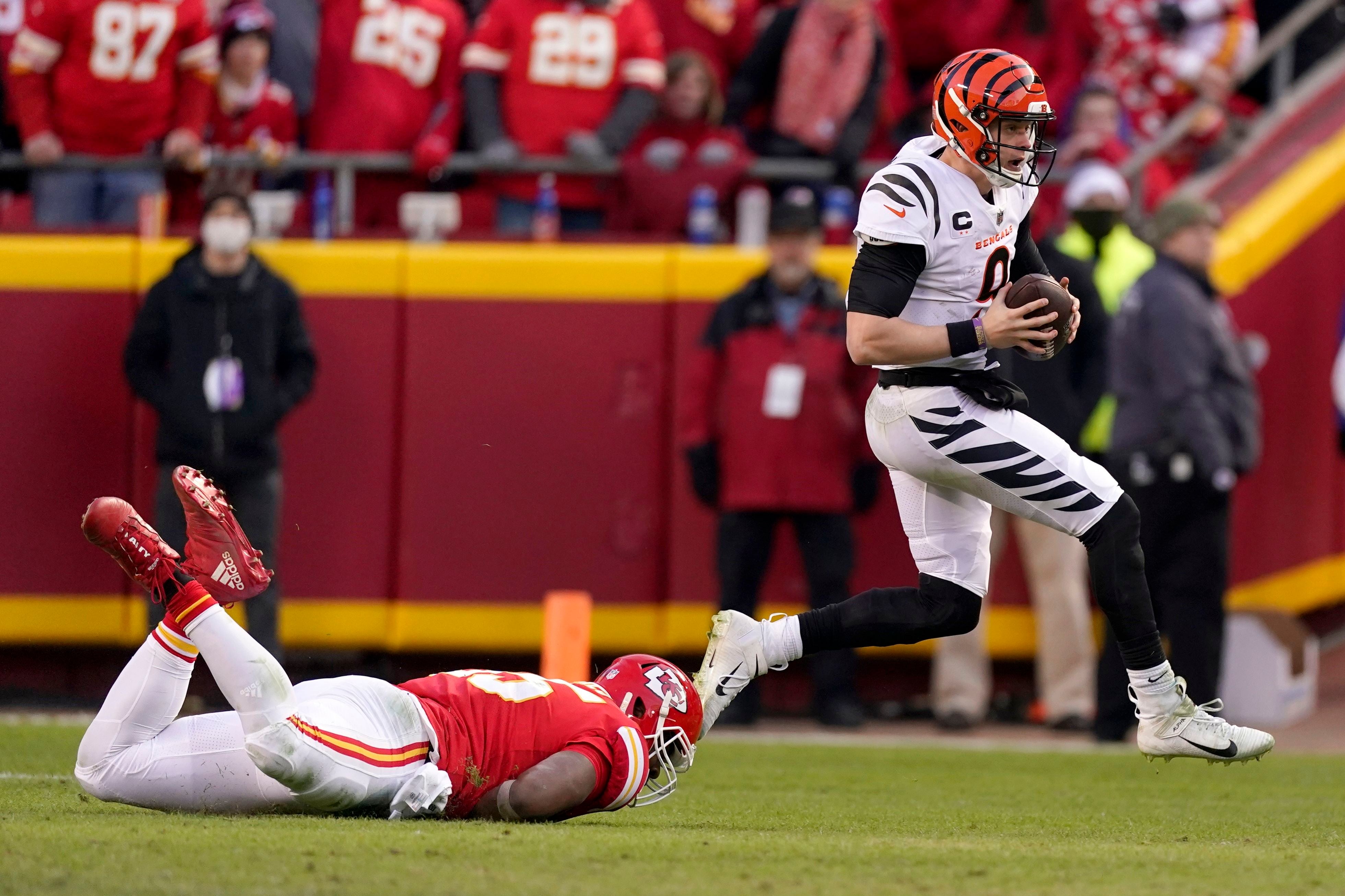 Burrow's scrambling helps Bengals reach Super Bowl