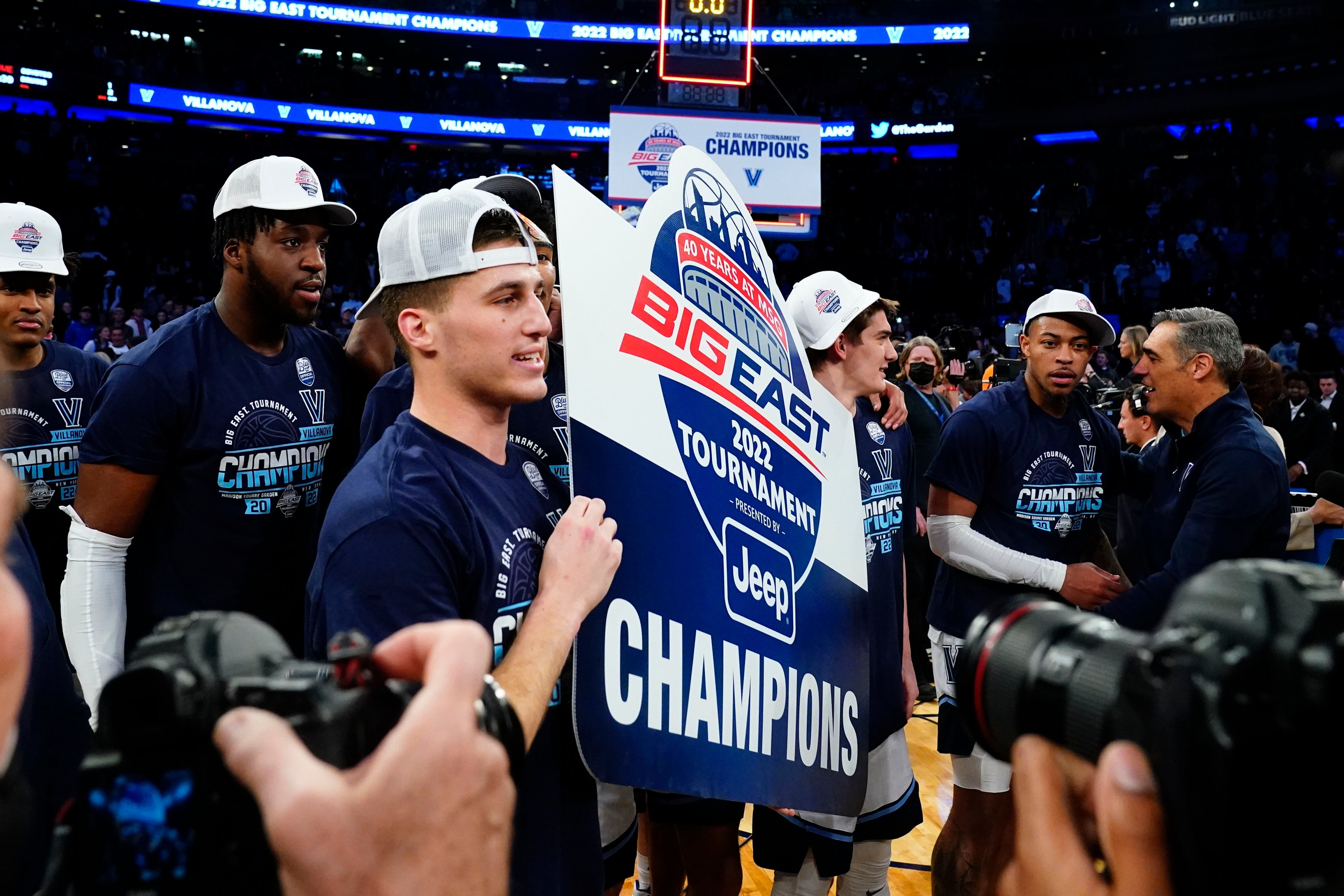 Villanova wins the Big East crown, holds off Creighton in 54-48 win - VU  Hoops