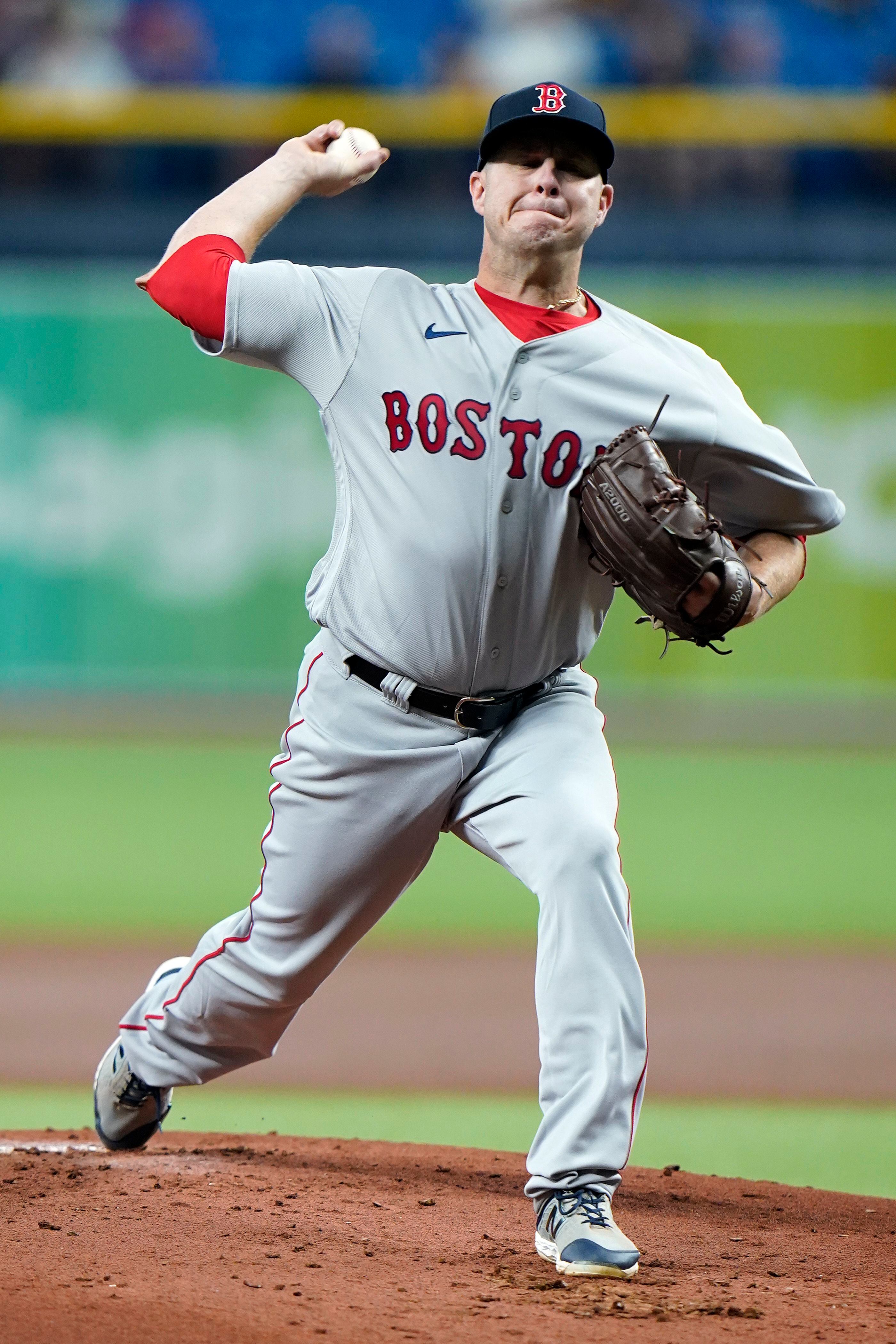 Red Sox reliever Hirokazu Sawamura dealing with hamstring injury