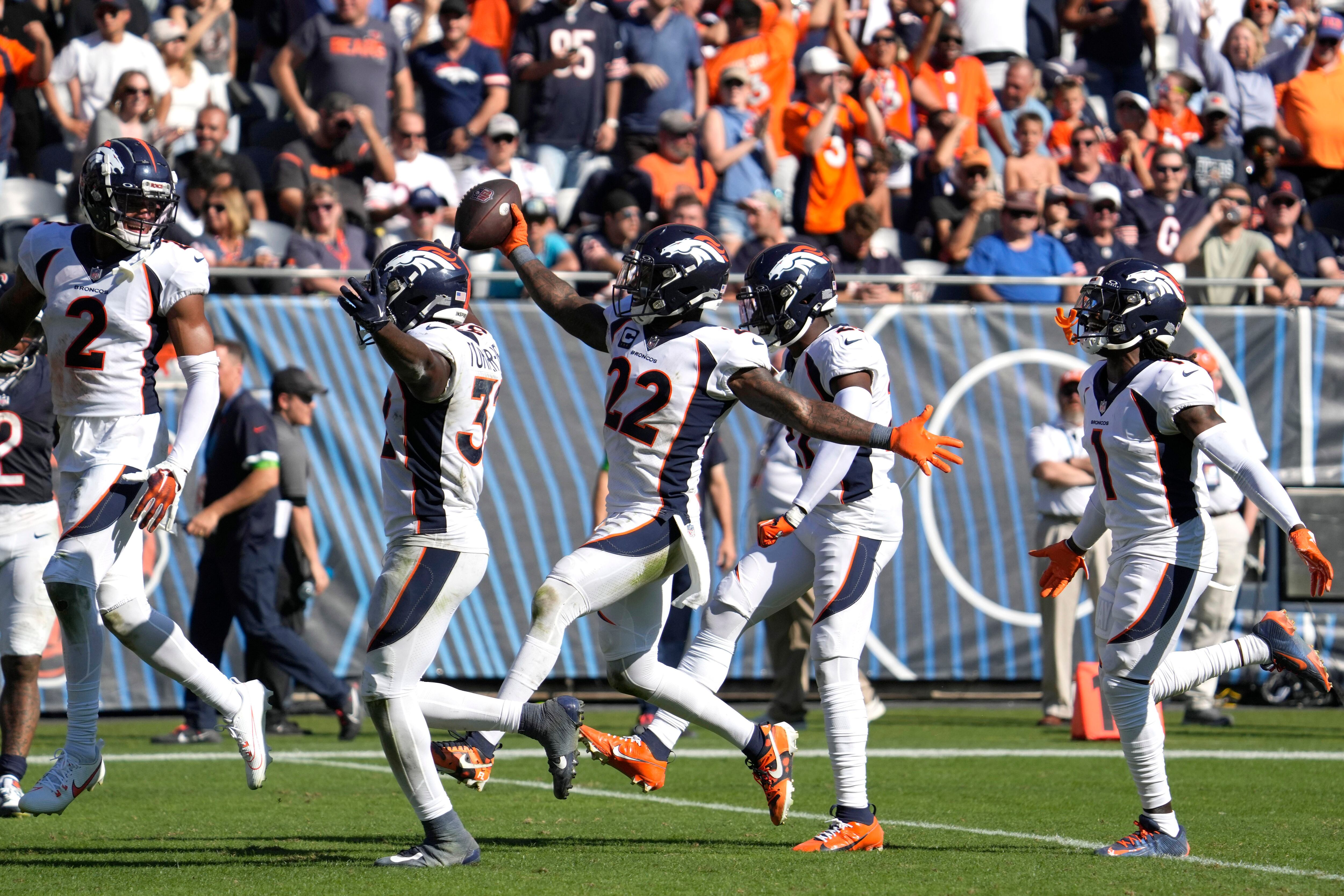 Russell Wilson inspires Denver Broncos to late comeback win over