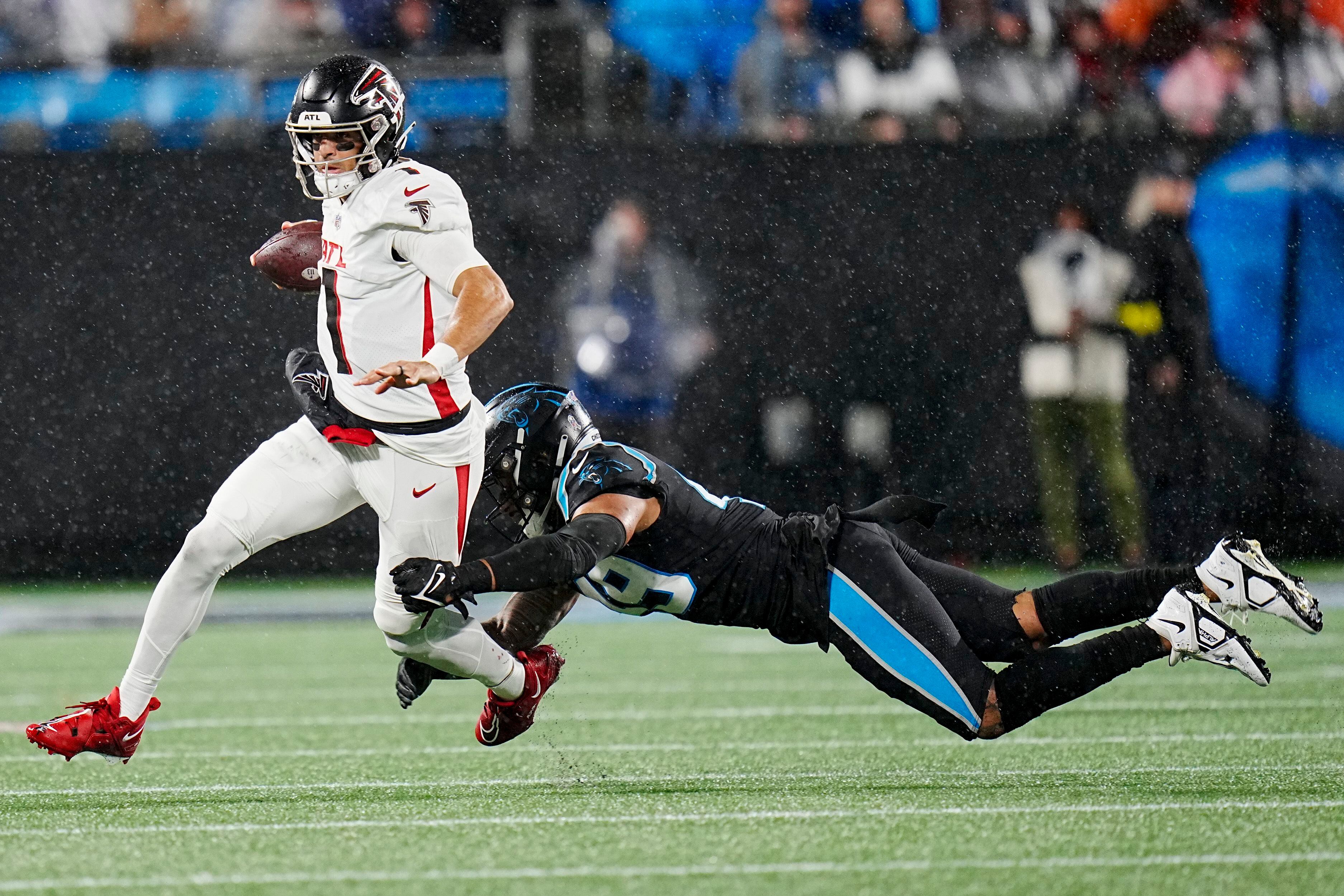 Carolina gets revenge: beats Atlanta 25-15, first home win vs