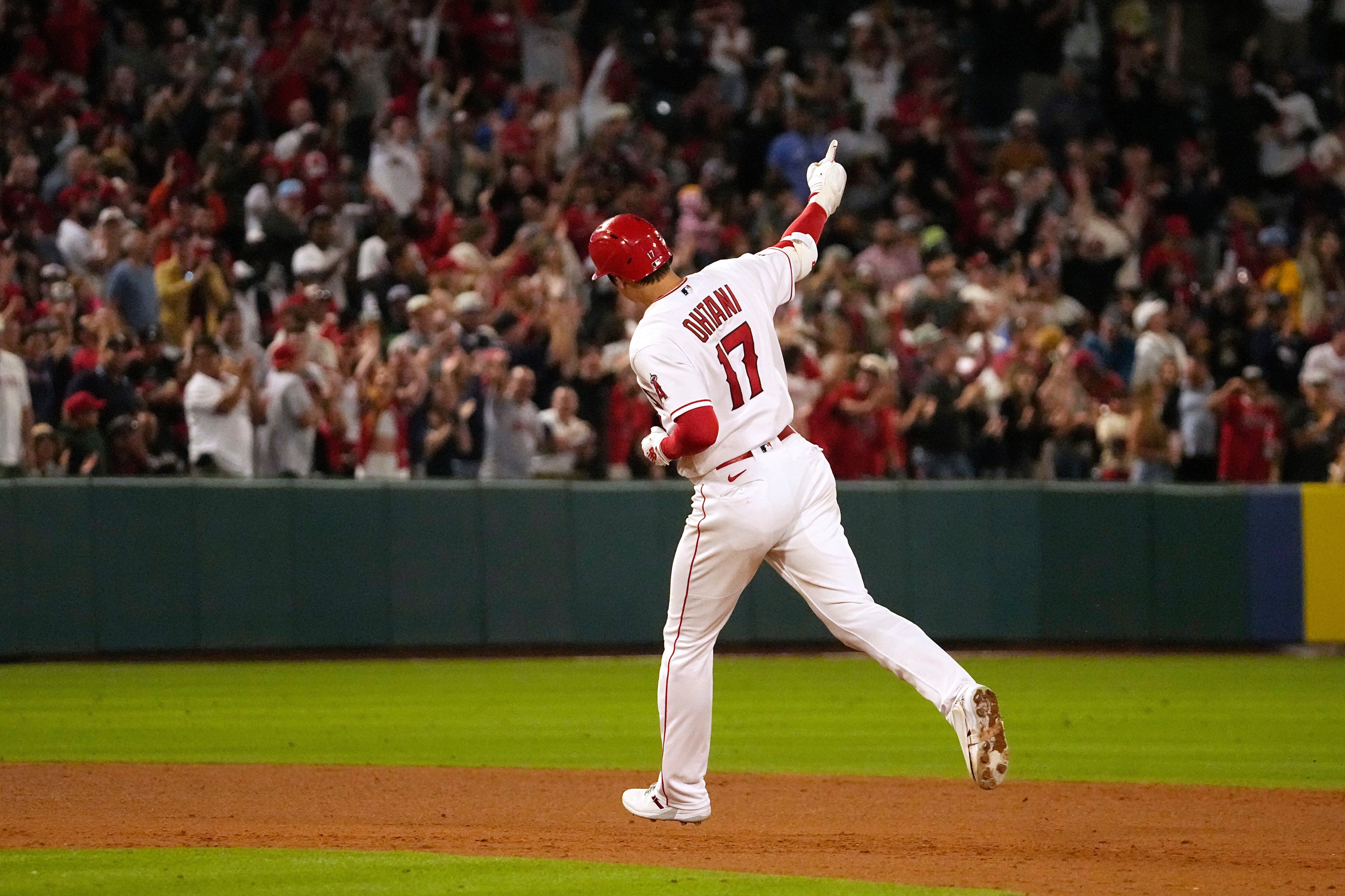 Shohei Ohtani first AL pitcher in nearly 60 years to homer twice