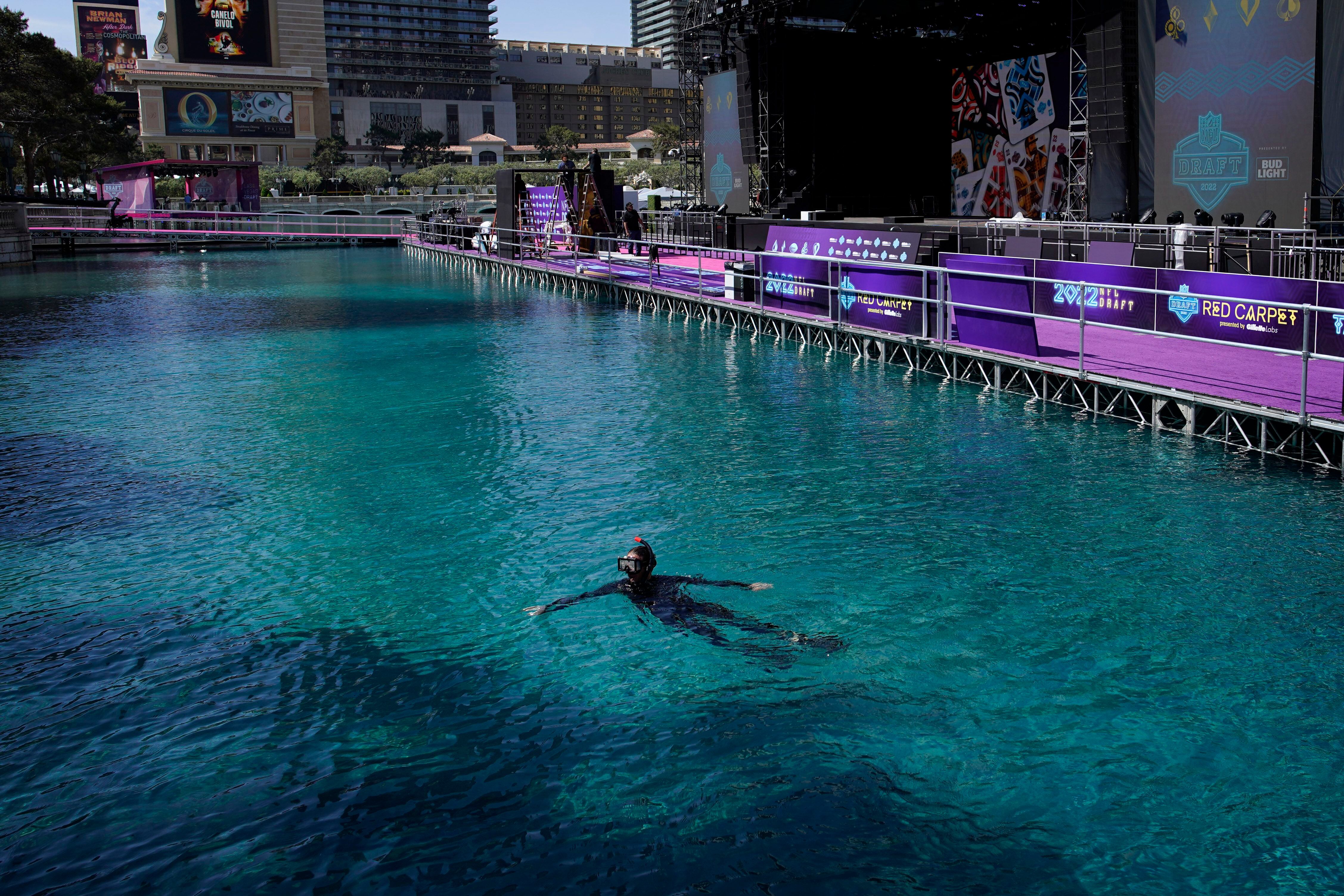 Ice Cube kicked out of the NFL Draft 2022 in Las Vegas