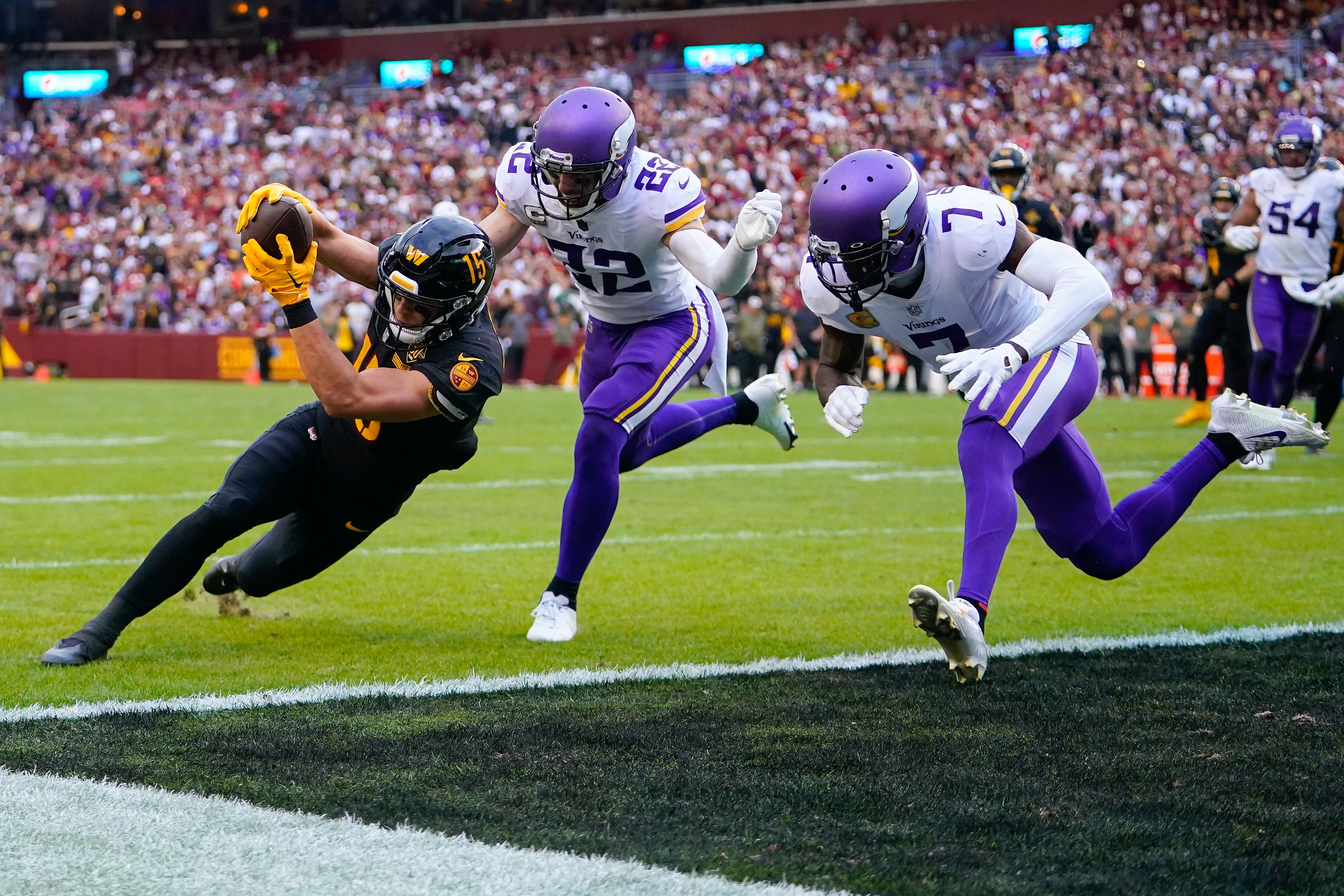 Vikings come back to beat Commanders for 6th consecutive win