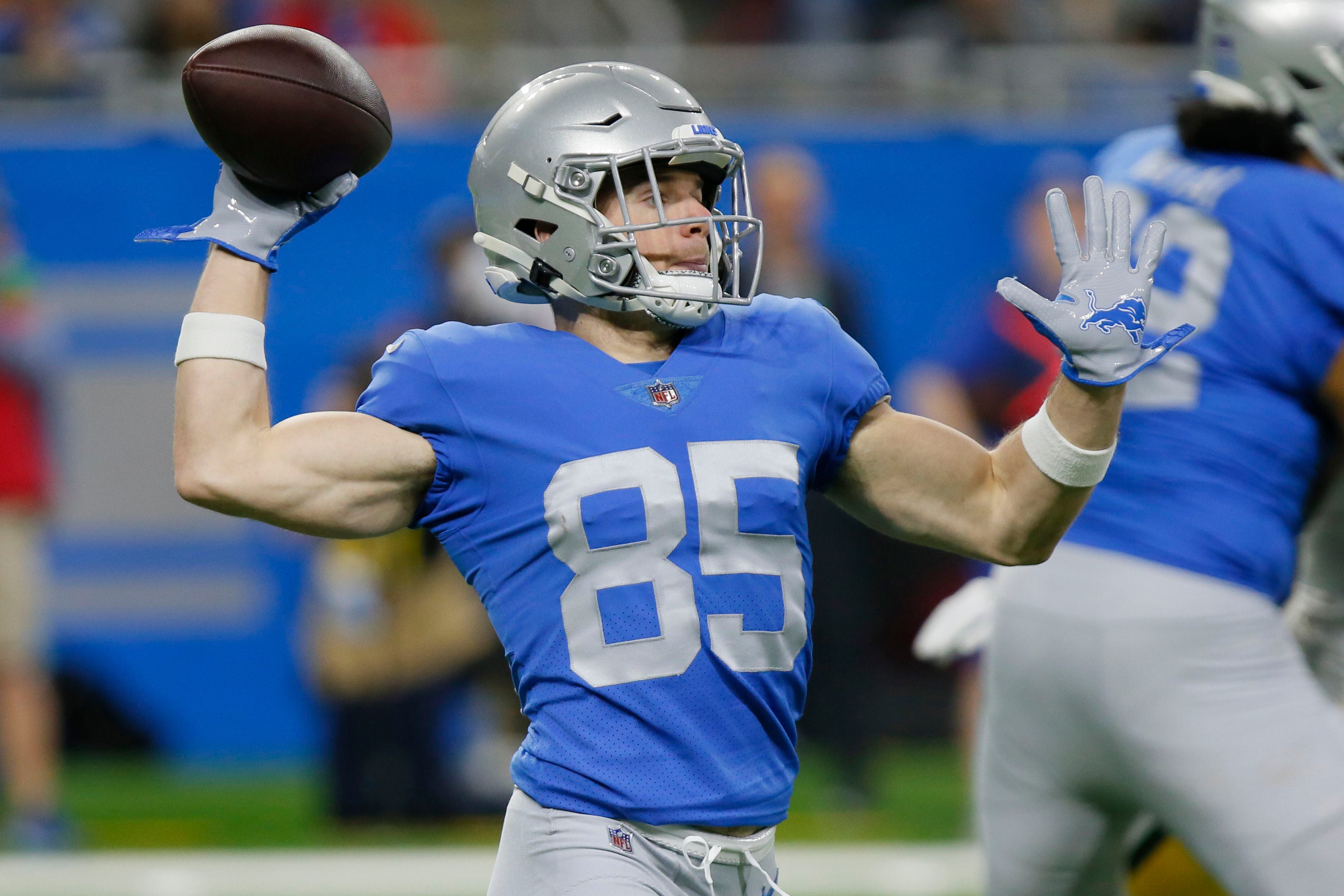 Rams sporting their best blue and yellow throwback uniforms for Week 17 -  Niners Nation