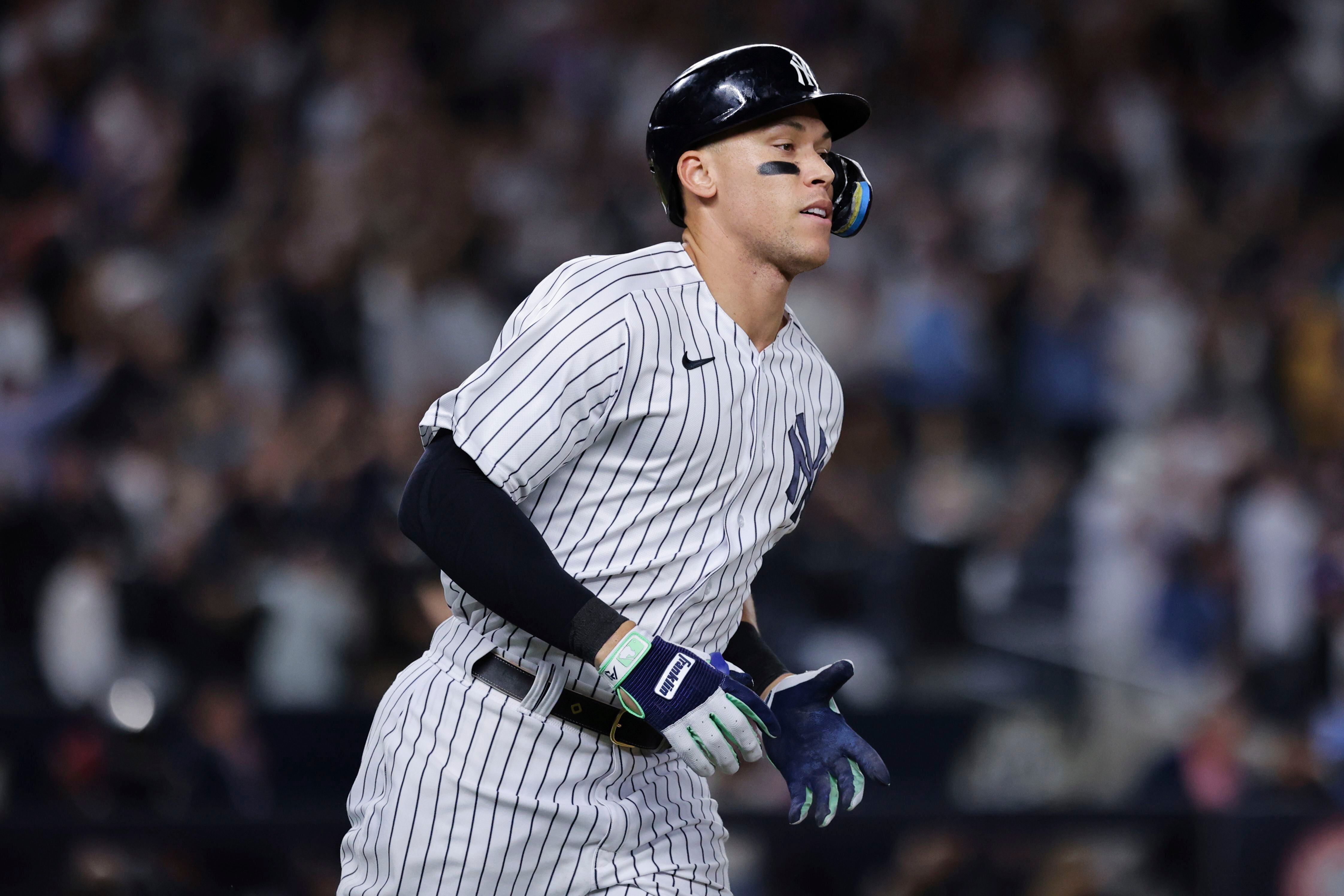 Judge's 60th homer sparks 5-run 9th as Yankees rally to beat Pirates 