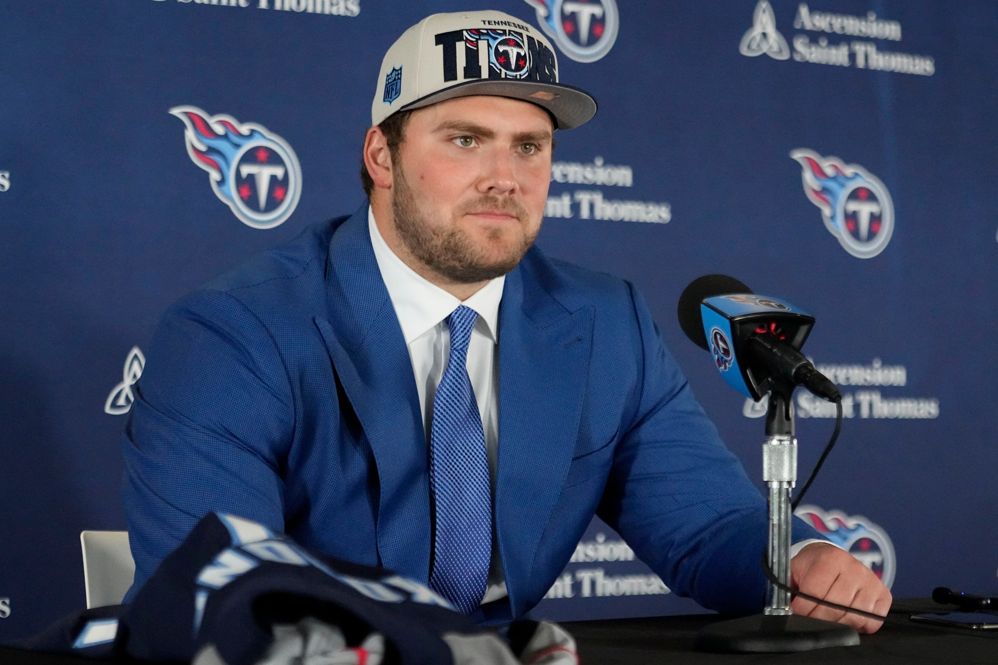 Titans Move Up, Select QB Will Levis in Second Round of Friday's