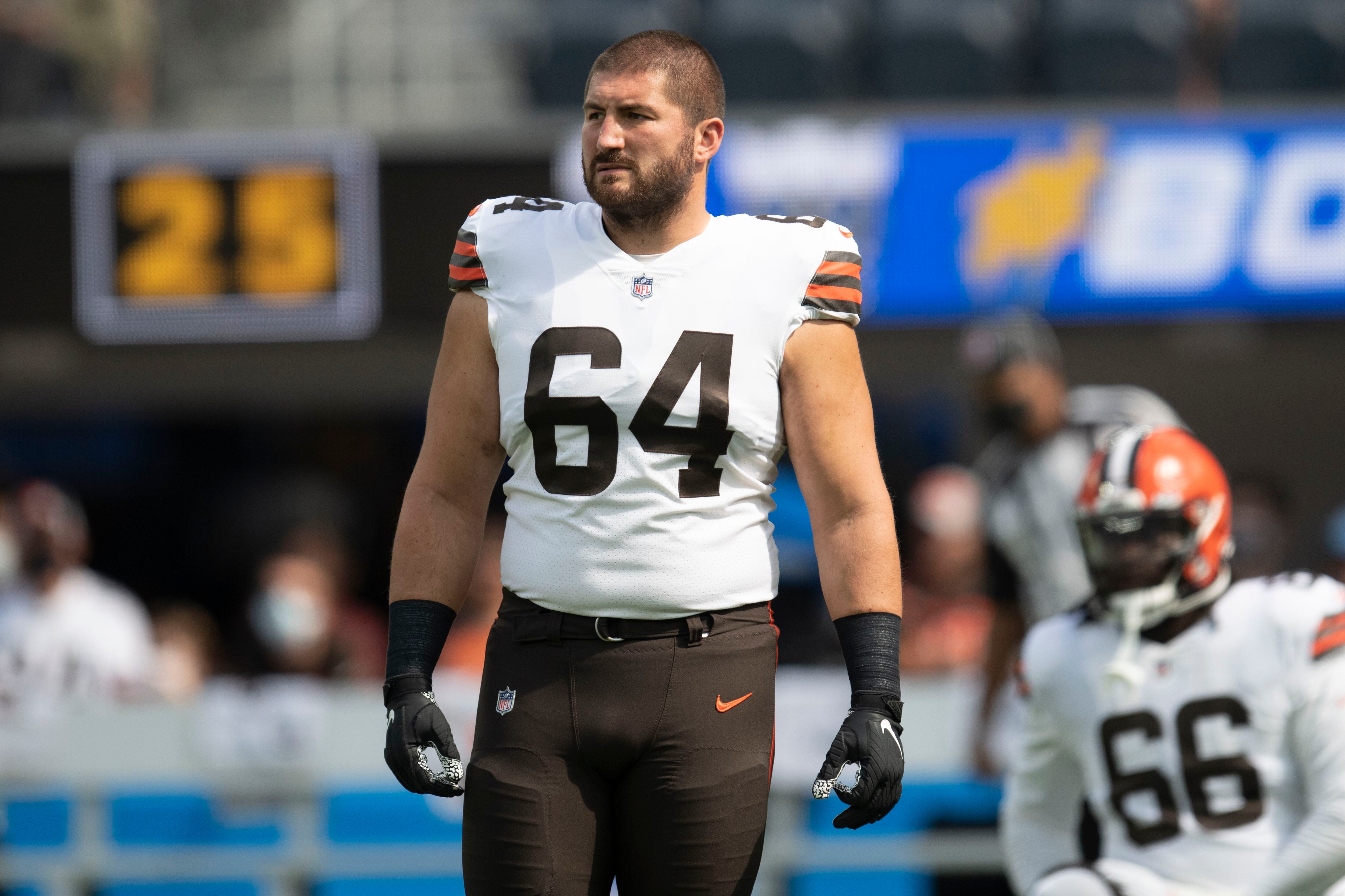 Cleveland Browns: JC Tretter retires from the NFL - Dawgs By Nature