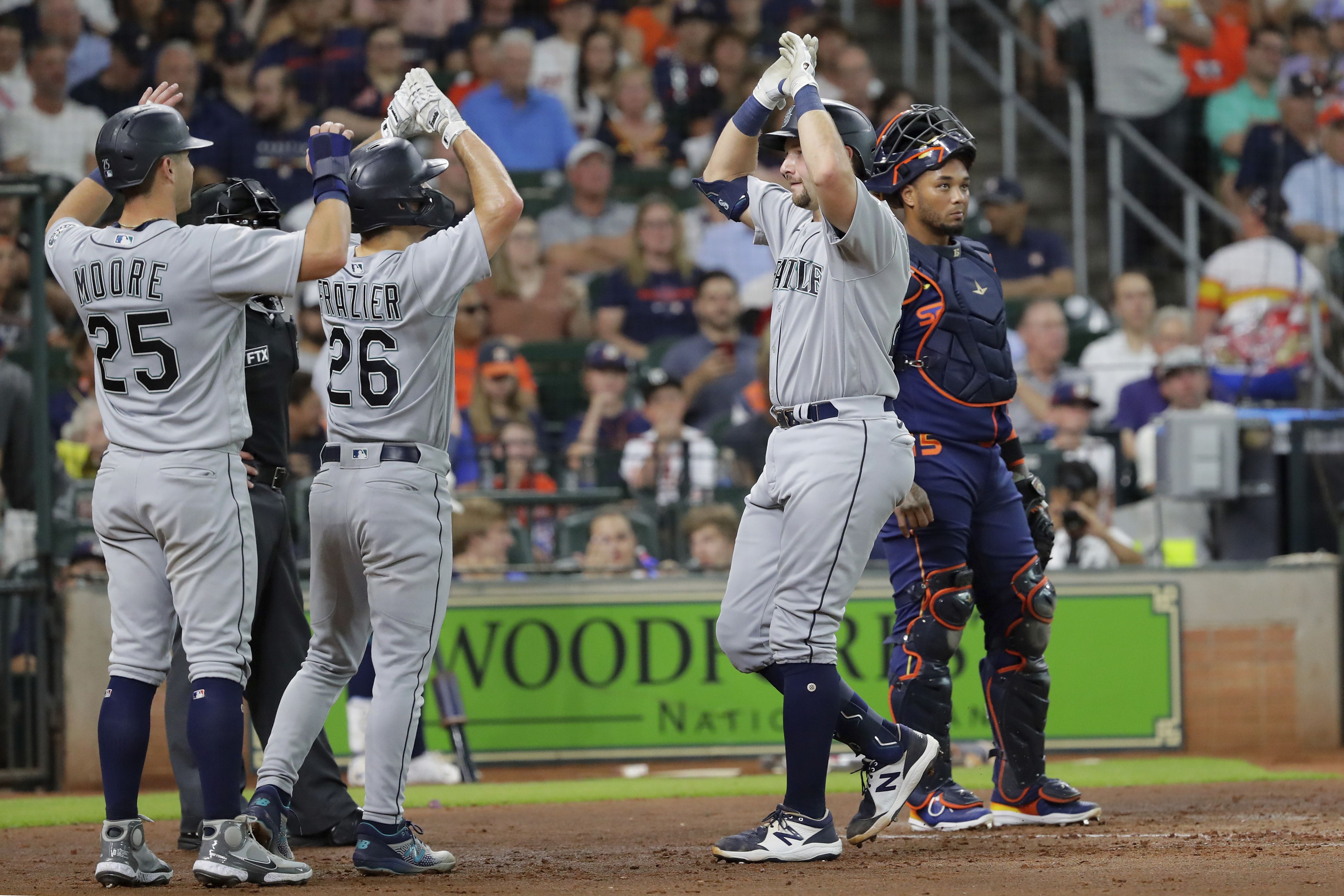 Ty France walks off Astros in 9th as Mariners come back and win 6-5 -  Seattle Sports