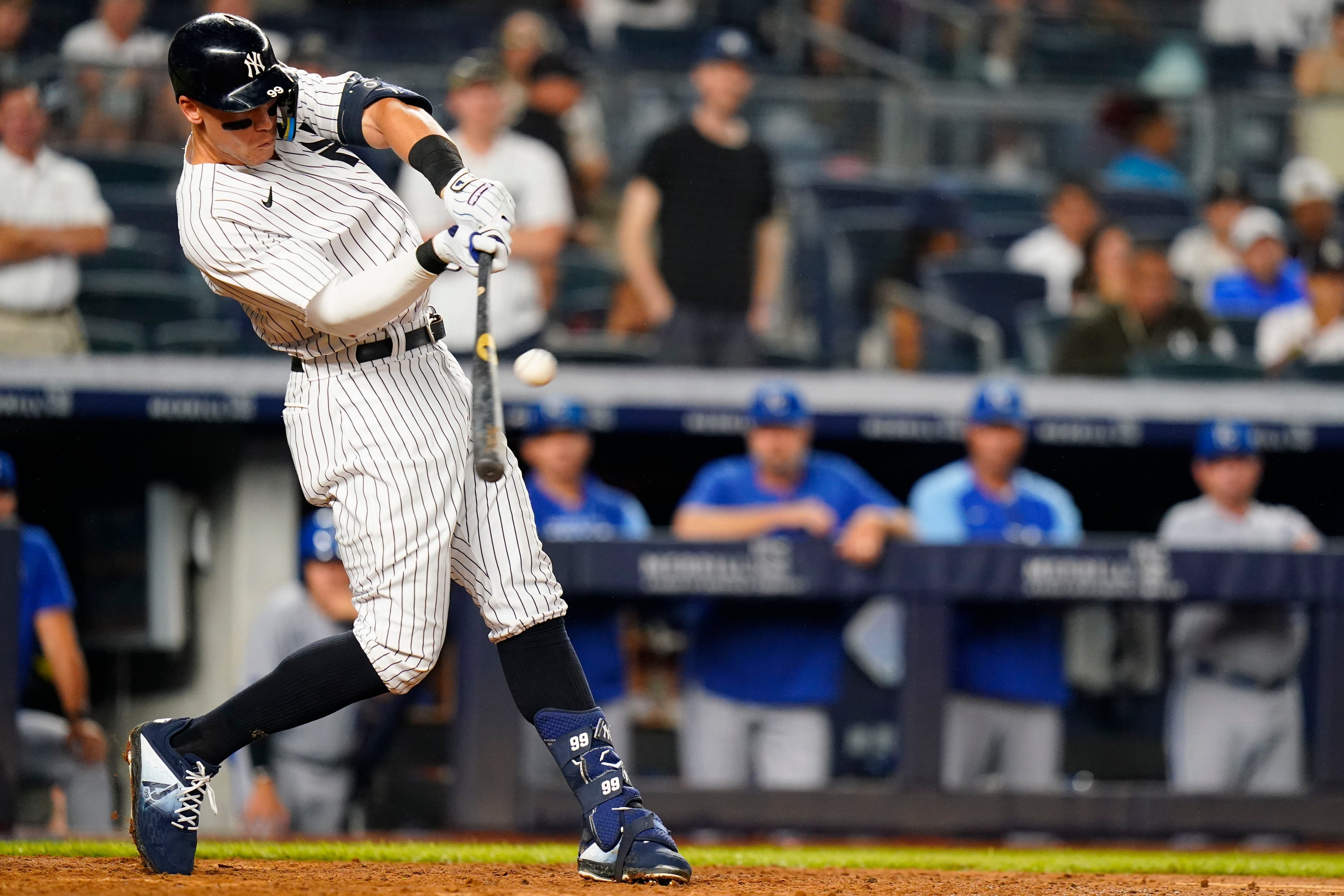 New York Yan 3 yankee players kees News: DJ LeMahieu to return Friday