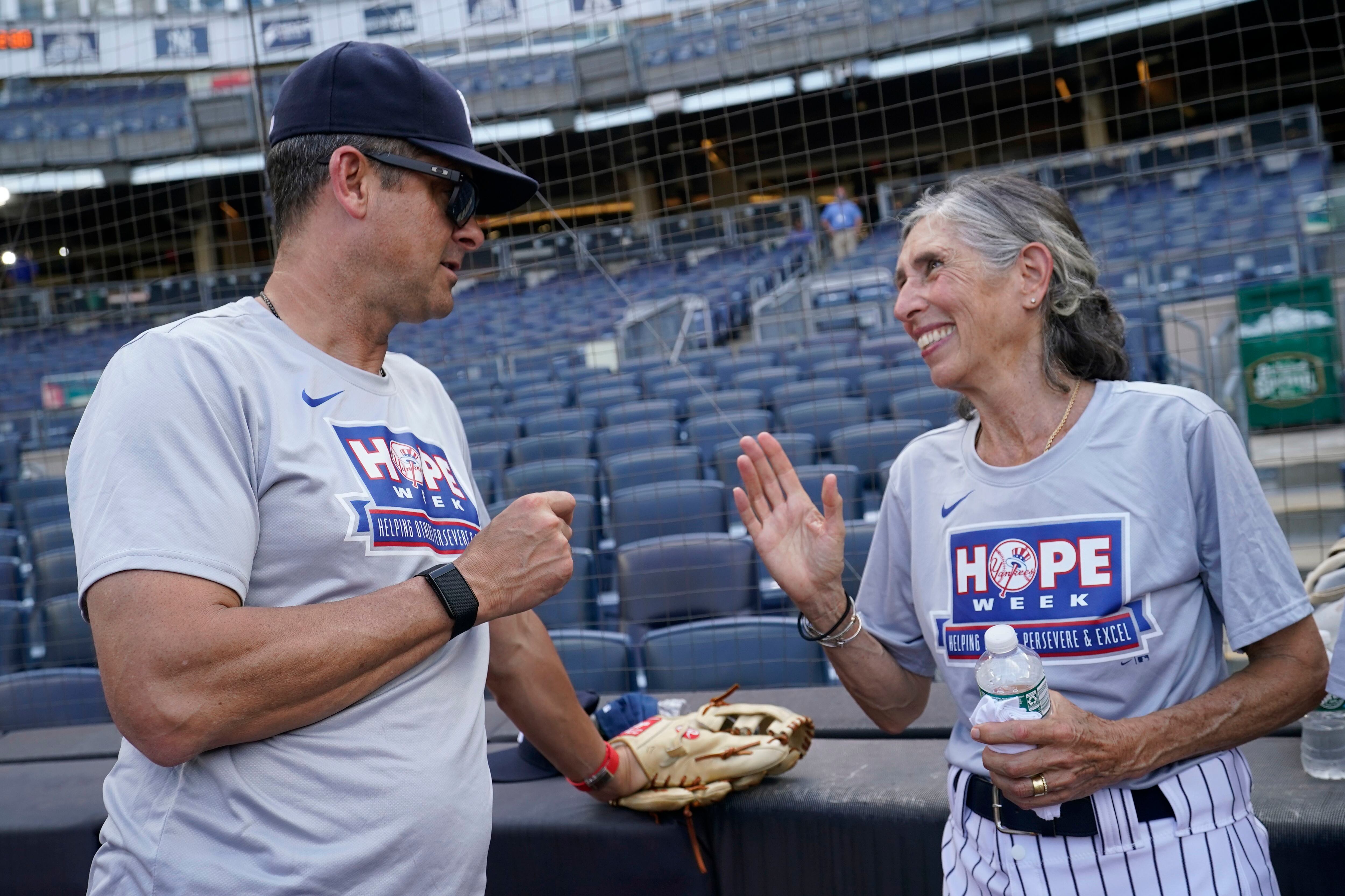 Gwen Goldman realizes her Yankees bat girl dream 60 years later