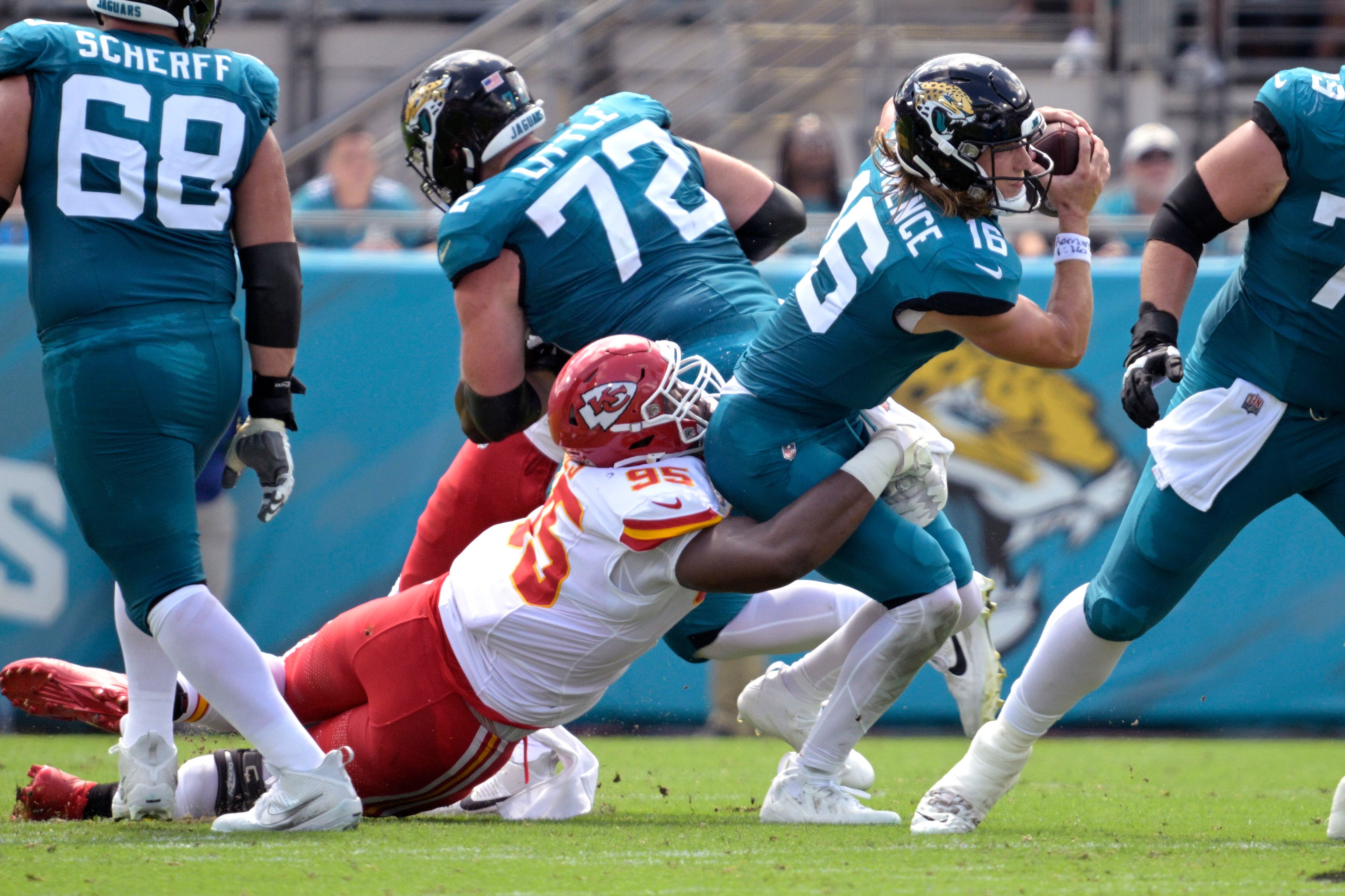 Chiefs overcome mistakes to beat Jaguars 17-9, Kansas City's 3rd win vs  Jacksonville in 10 months - Sunday, September 17, 2023 - CapperTek