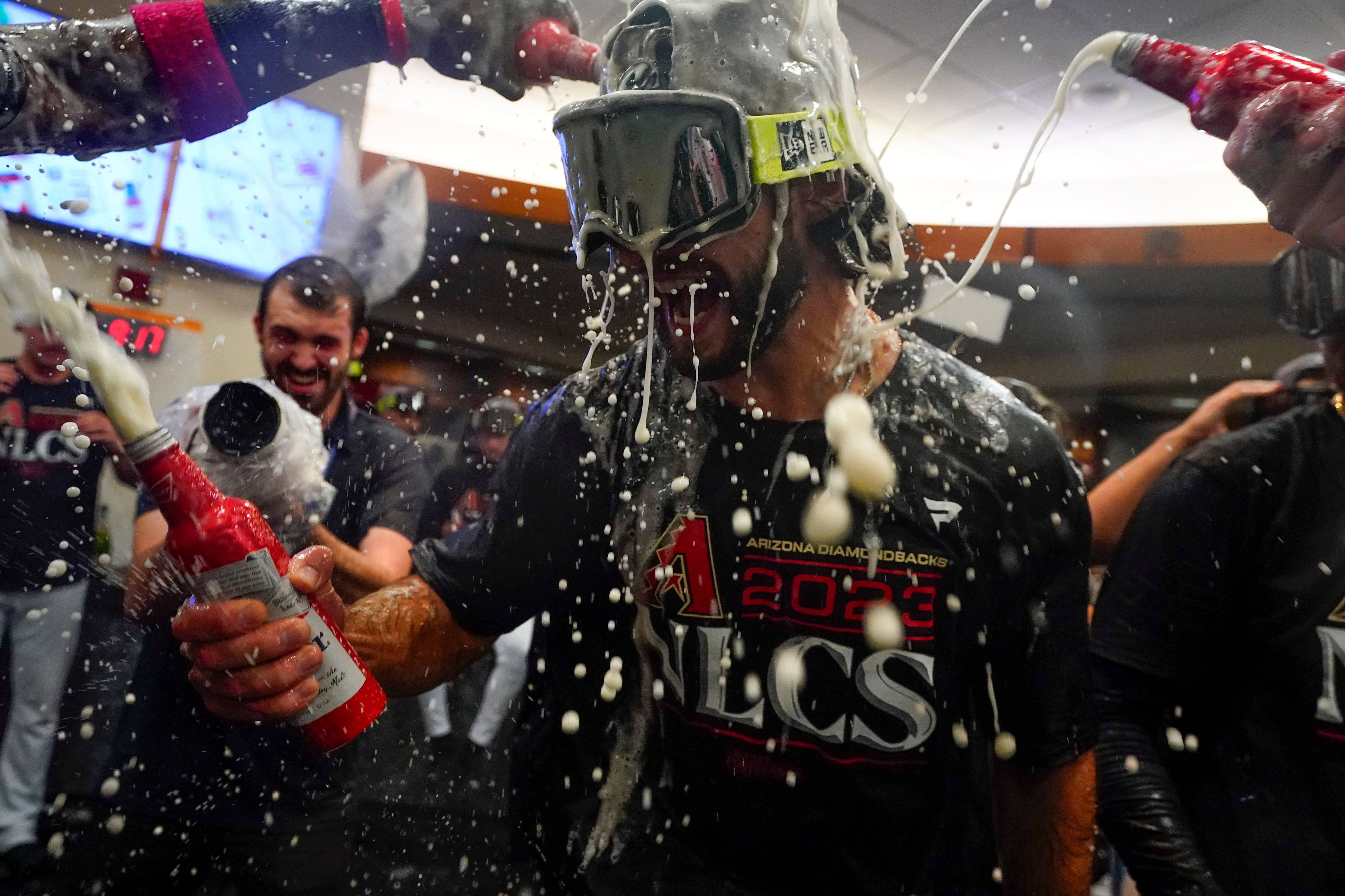 D-backs slug 4 homers in record-setting barrage, sweep Dodgers with 4-2 win  in Game 3 of NLDS