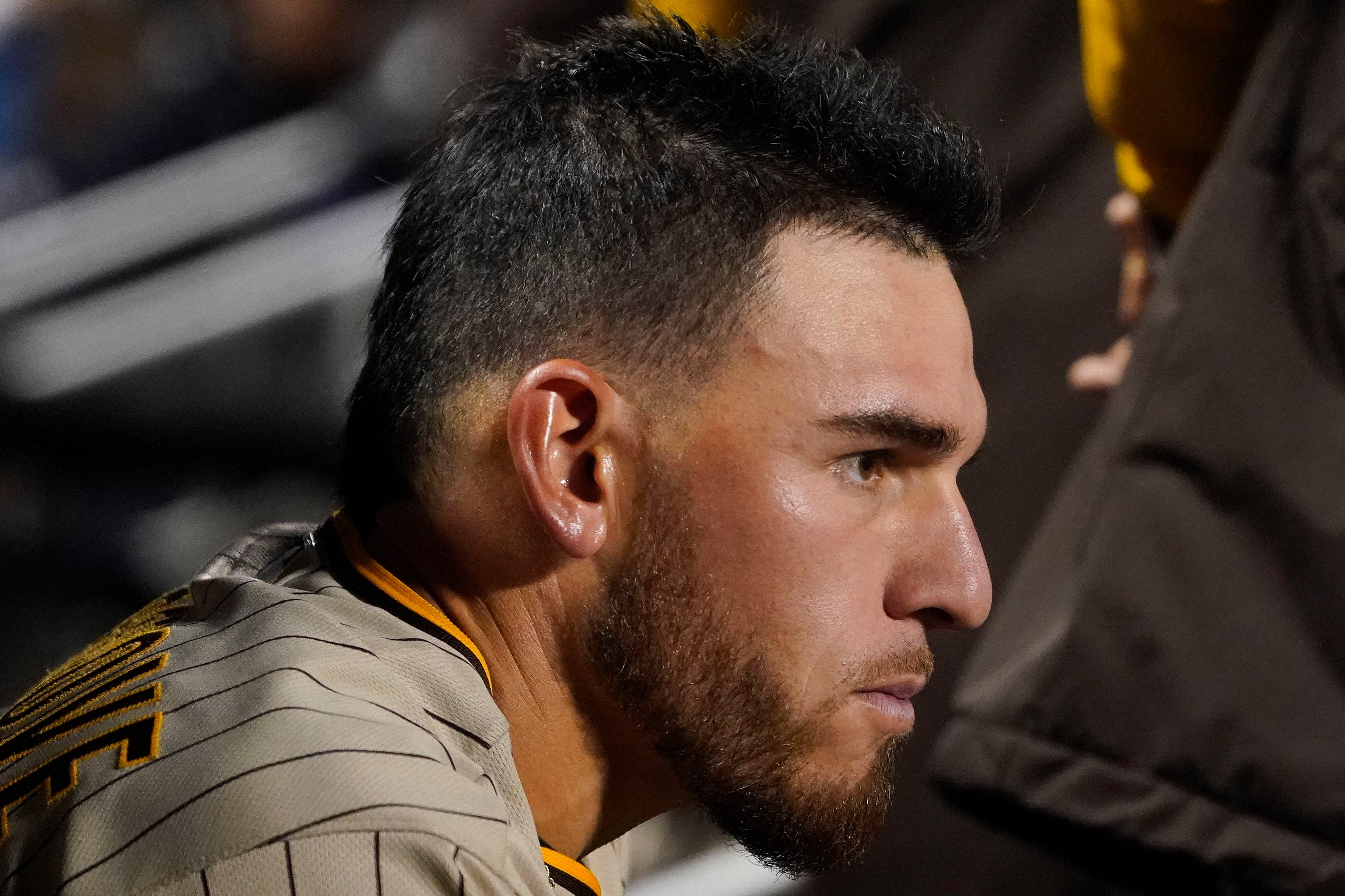 theScore - Andrew McCutchen offers some expert advice on Joe Musgrove's  shiny ears. 😅